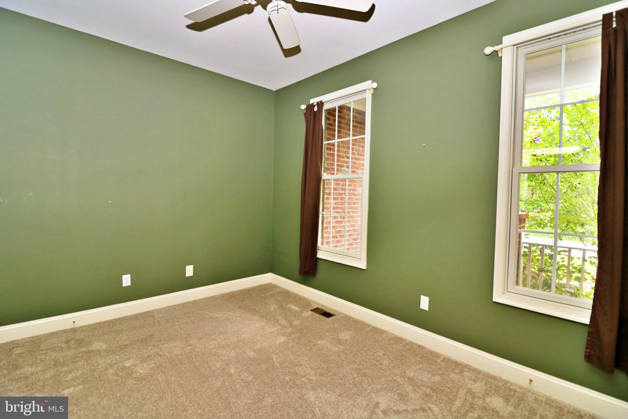 FERNBANK - Residential