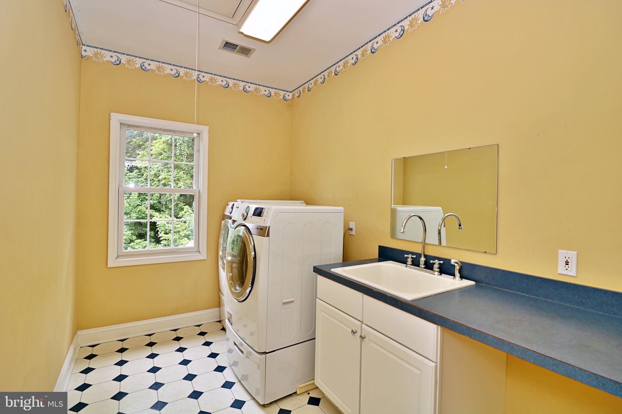 FERNBANK - Residential