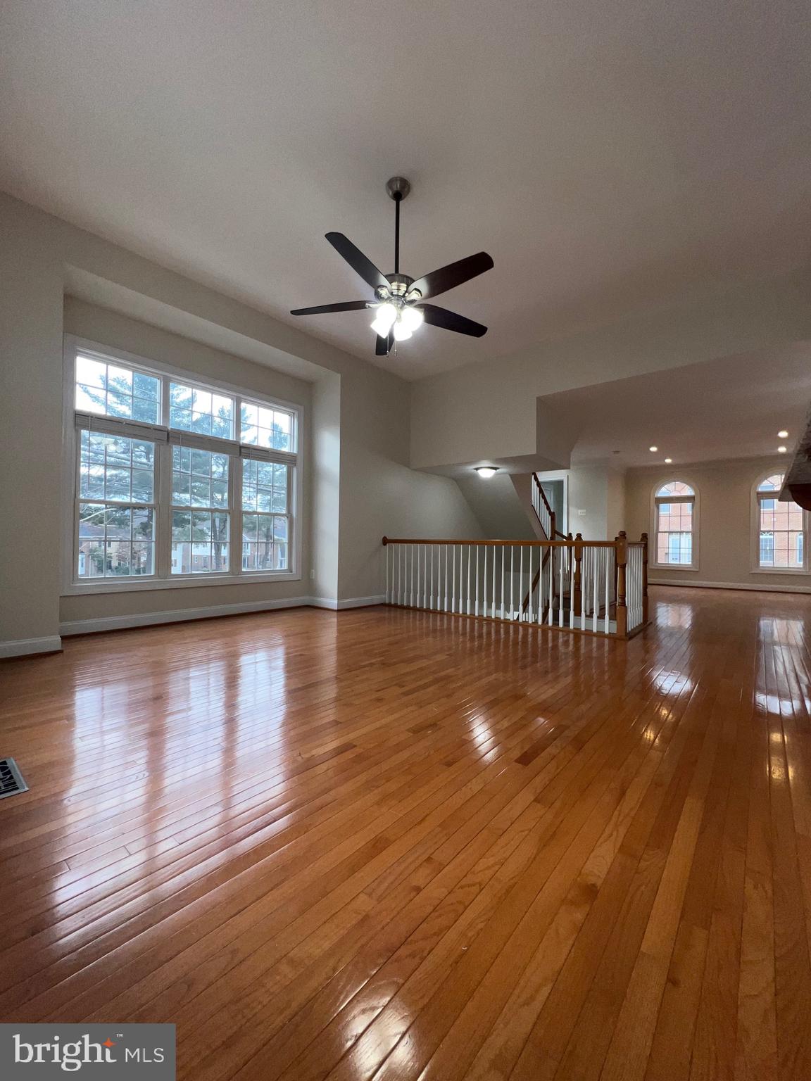 MEADOW BROOK COVE - Residential Lease