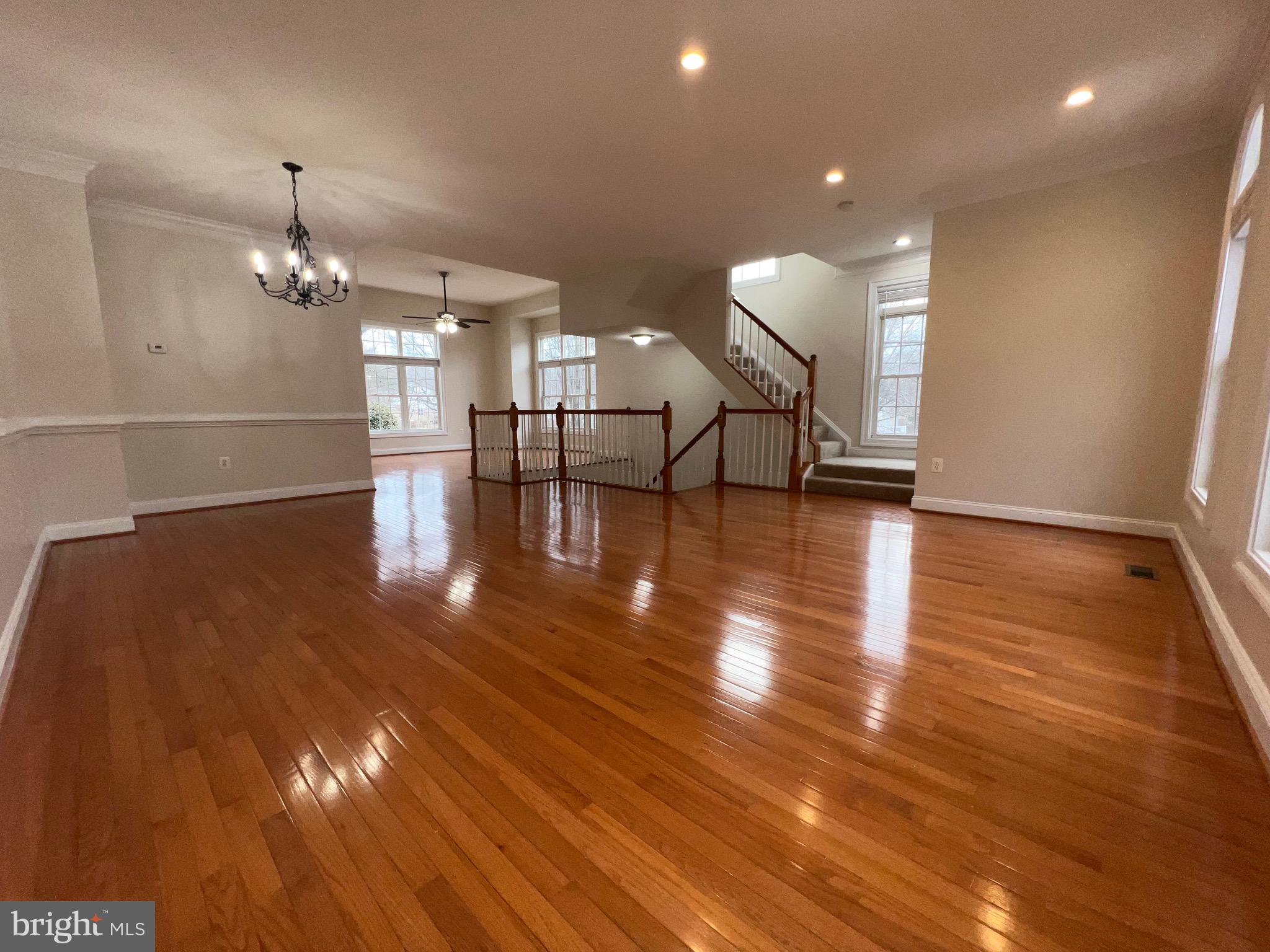 MEADOW BROOK COVE - Residential Lease