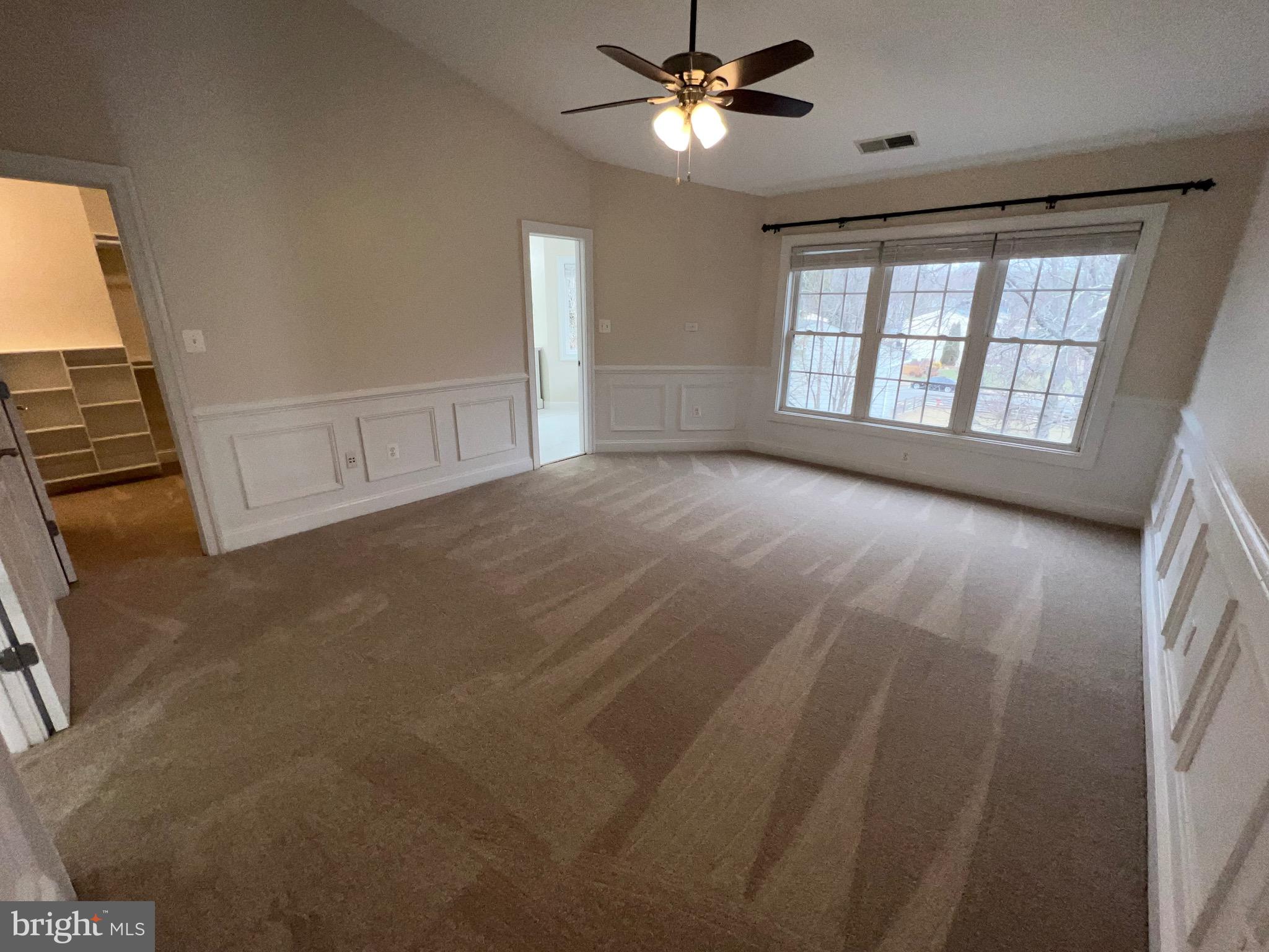 MEADOW BROOK COVE - Residential Lease