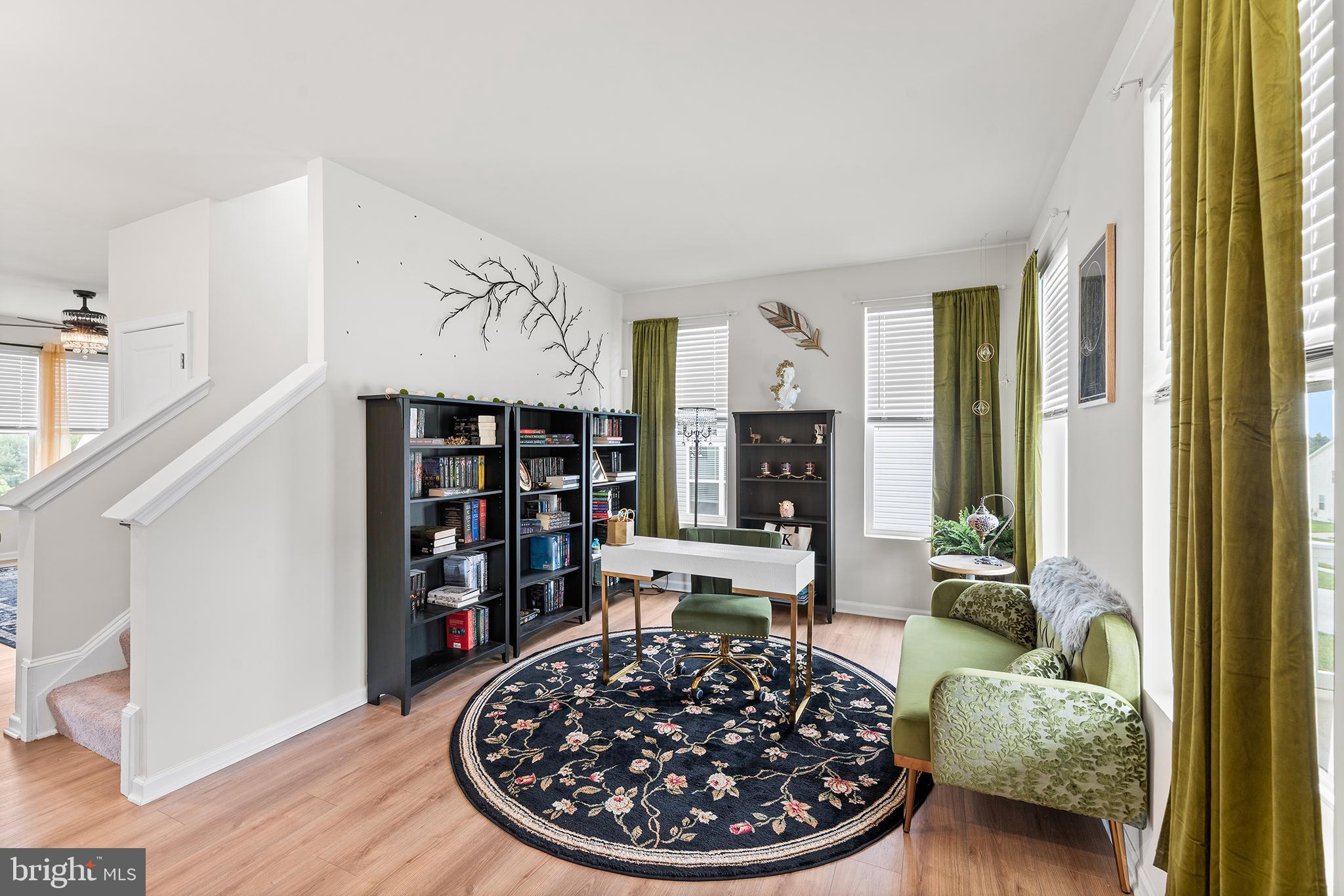 325 HICKORY RIDGE CIRCLE