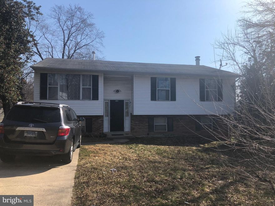 ***Agents all offers should be written: “The Estate of Roseline Nwachuku”

Investor or Owner Occupant Rehab alert....4 plus bedrooms with 2 full bathrooms and 1 half bath homes like this in the University of Maryland area rarely come to the market. Fantastic corner lot, tremendous space inside the home and outside. This is an Estate Sale, family is looking for a quick transaction, being sold "AS-IS" please do not ask for repairs. Property does not have electric or running water. Cash, Hard Money or Rehab Loan are the only loan options that will be considered.