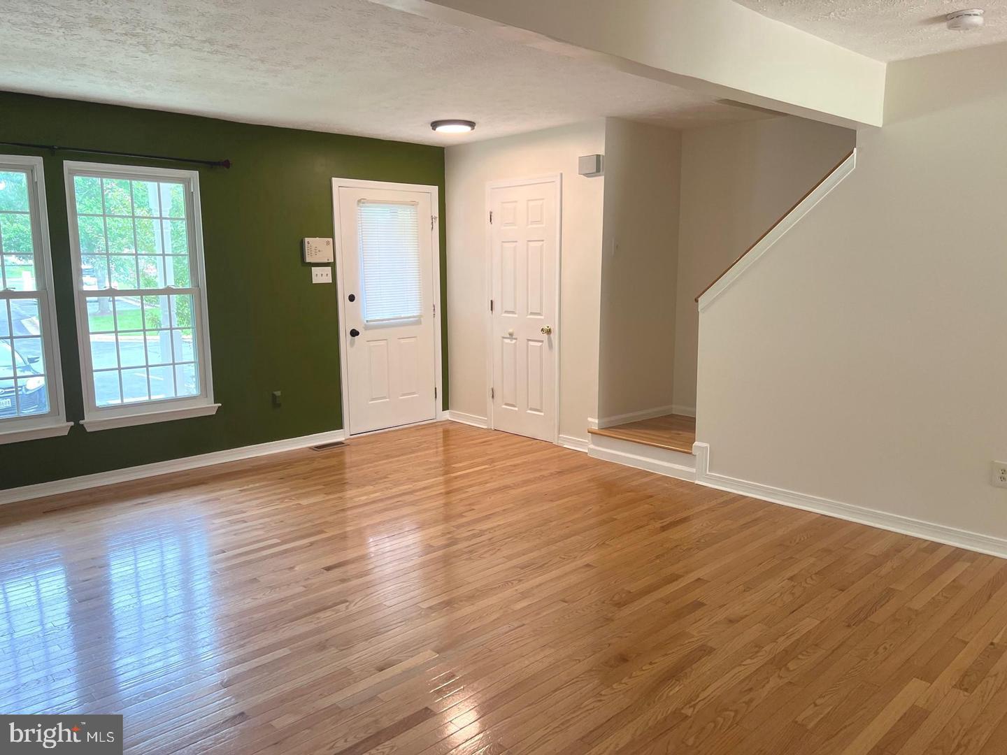 4986 PINTAIL COURT
