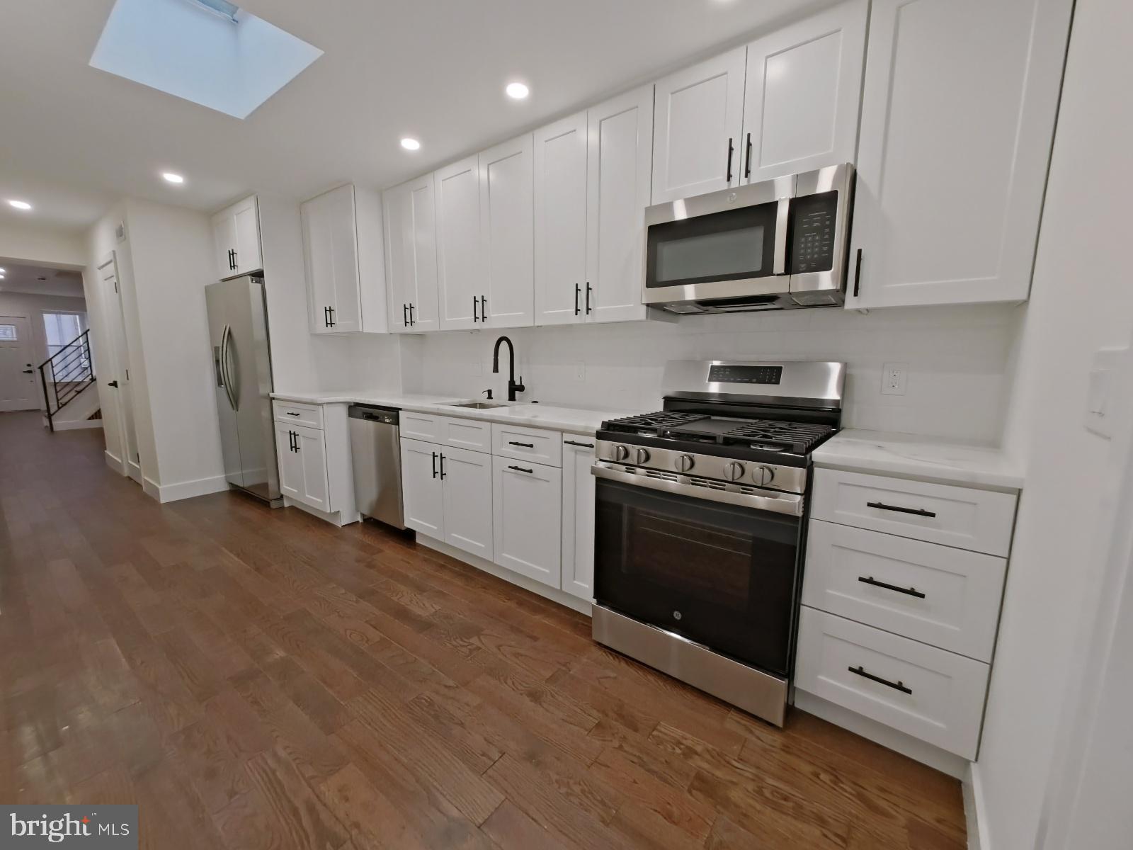 LUDLOW - Residential