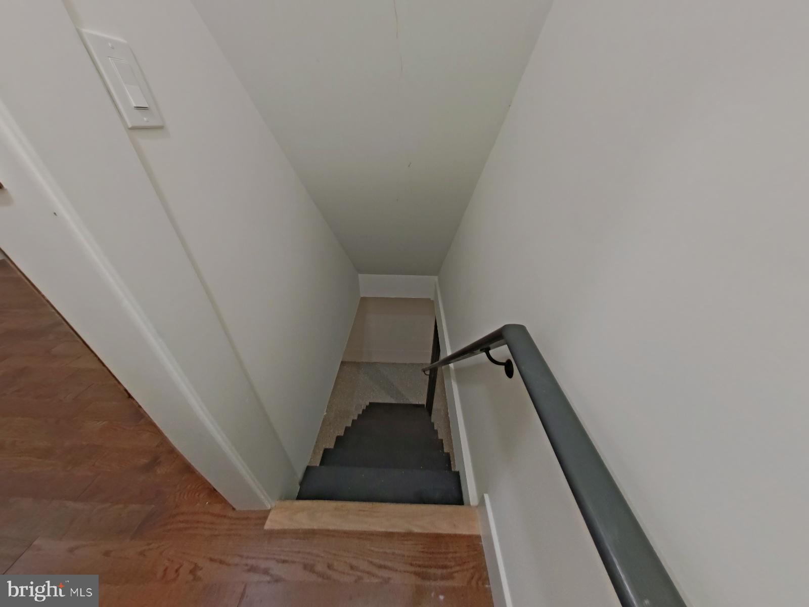 LUDLOW - Residential