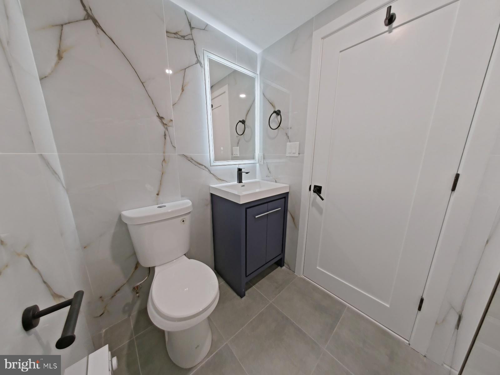 LUDLOW - Residential