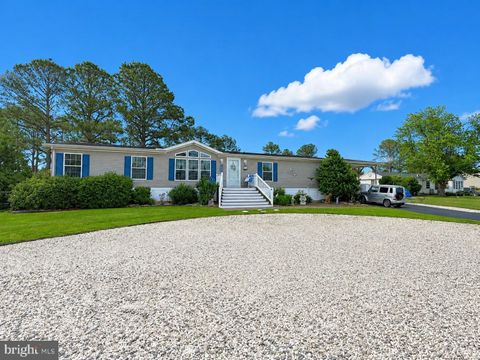 Mobile Home For Sale - 26244 Bayside Drive #59<br/> MILLSBORO, DE 19966