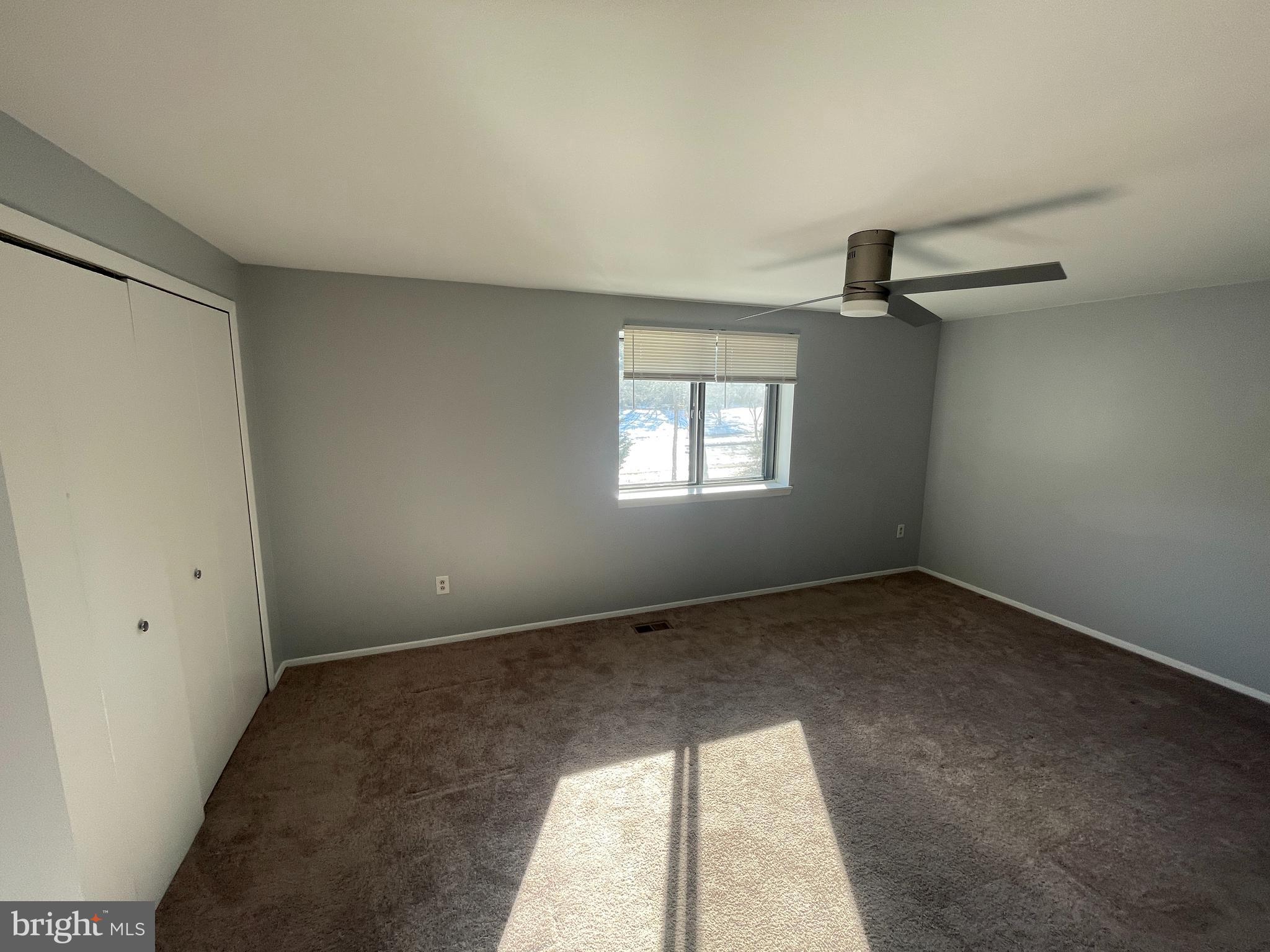 VILLAGE OF OWEN BROWN - Residential