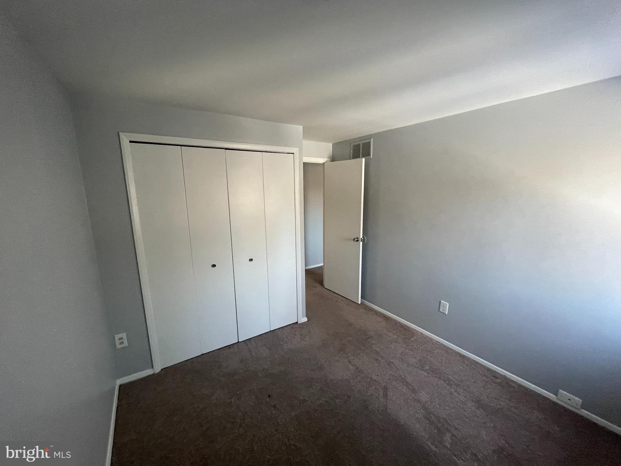 VILLAGE OF OWEN BROWN - Residential