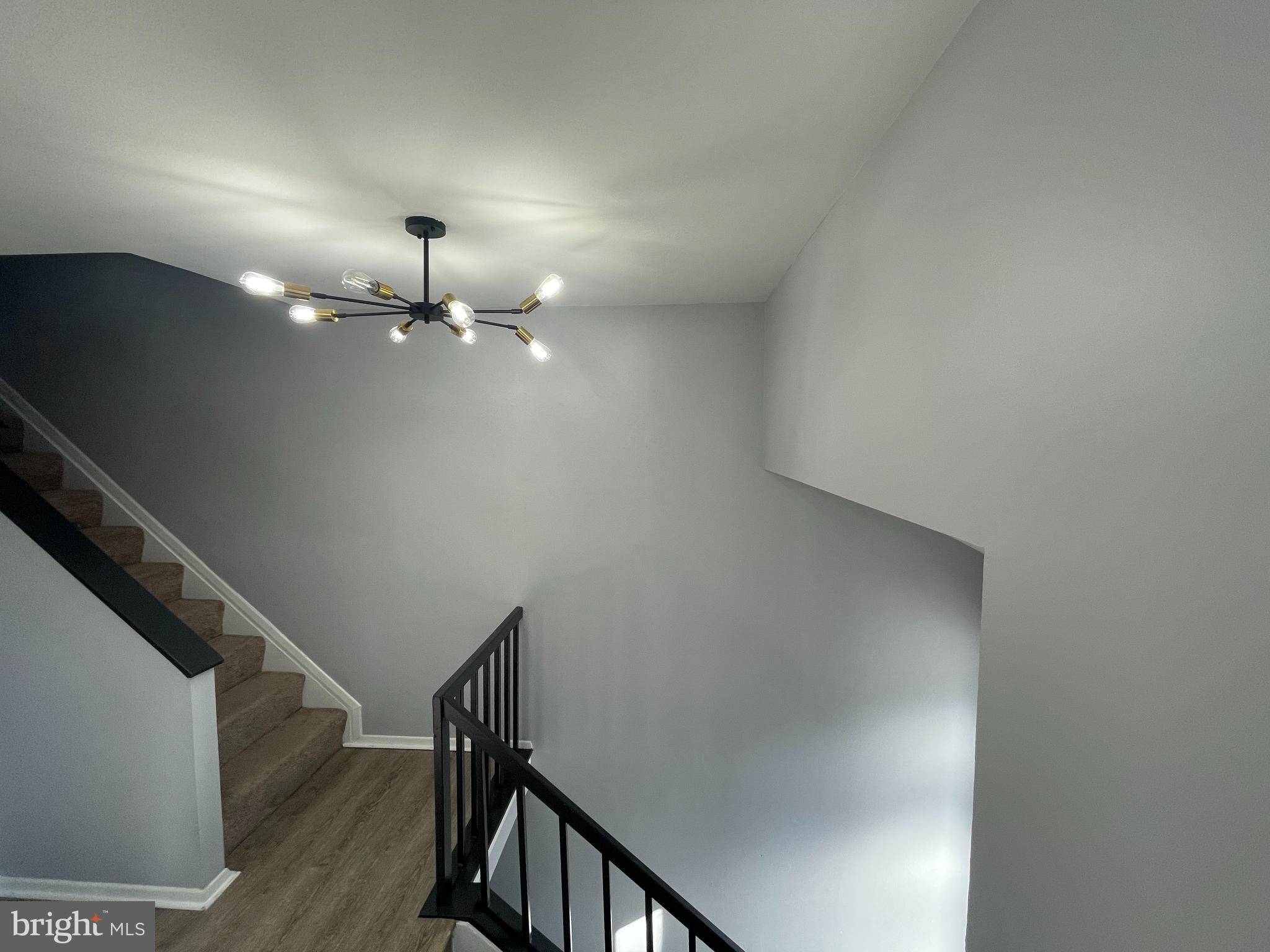 VILLAGE OF OWEN BROWN - Residential