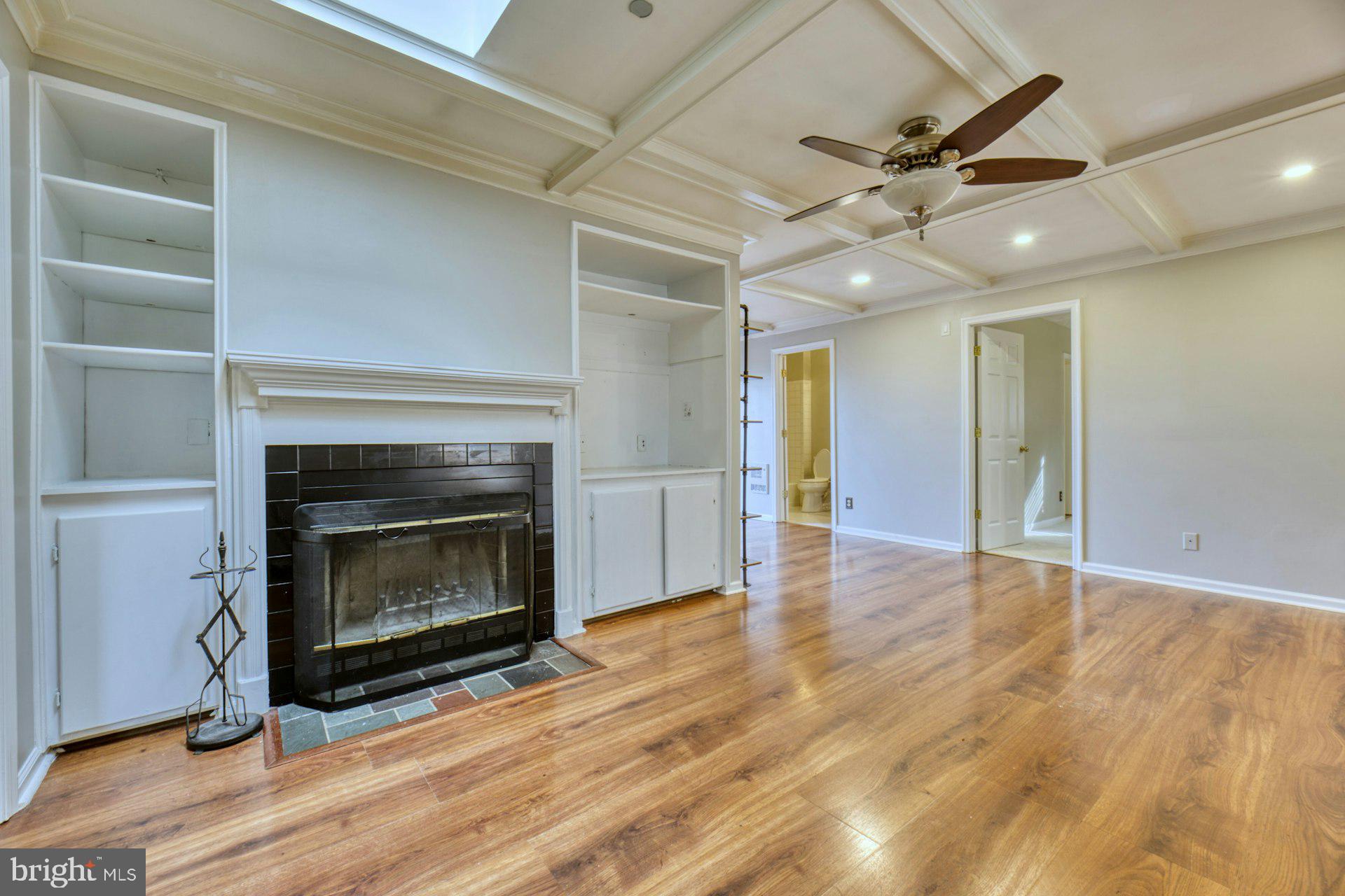 HIGH KNOB - Residential