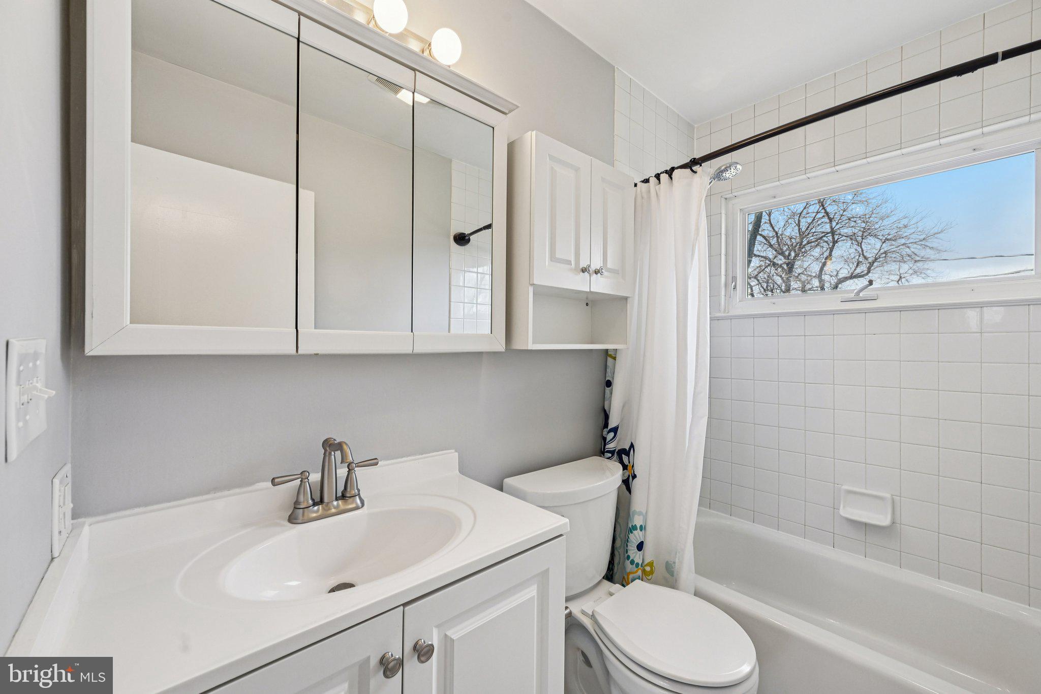 WESTVIEW PARK - Residential