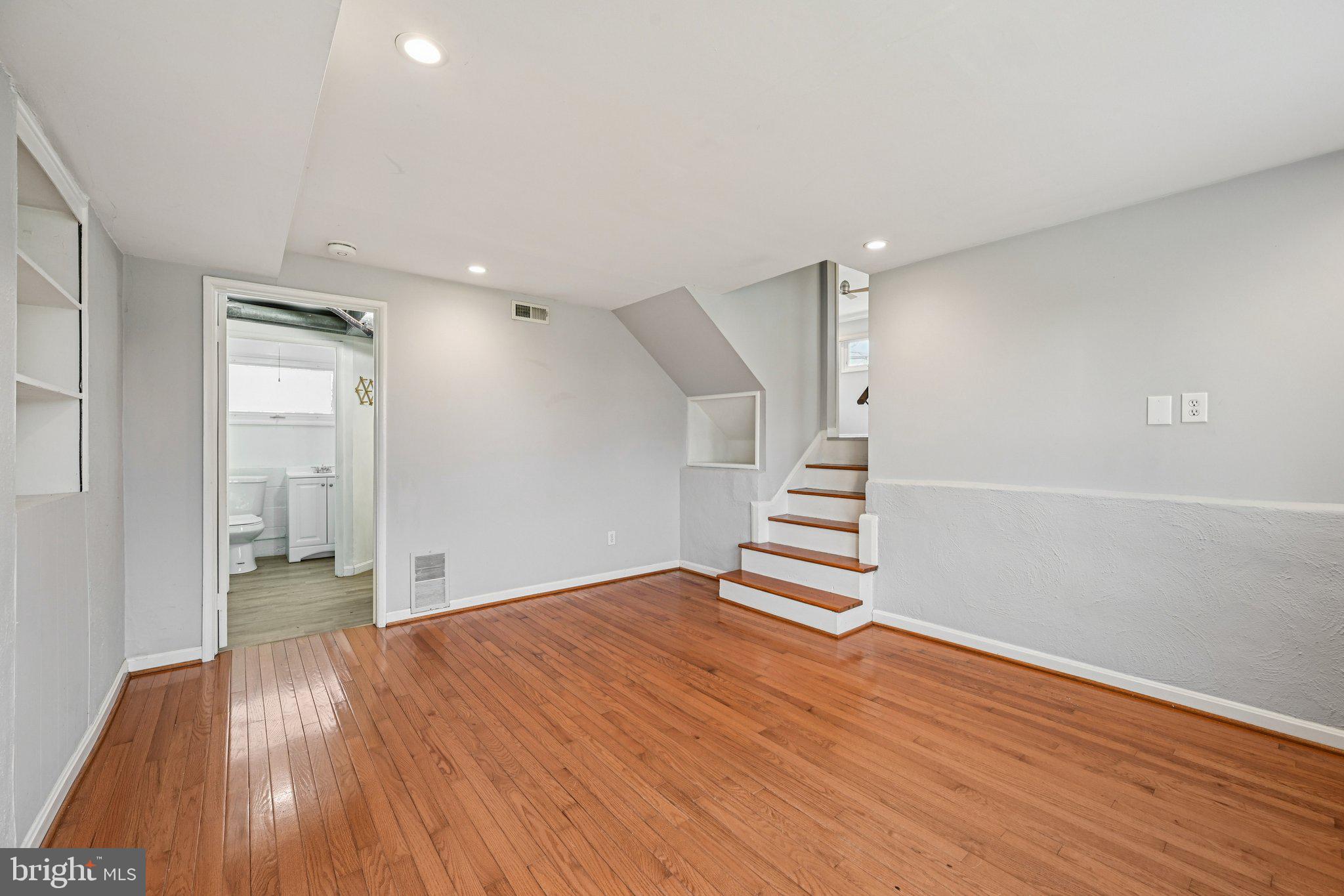 WESTVIEW PARK - Residential