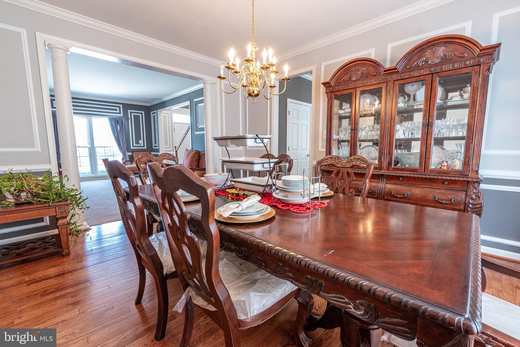 FOX RUN ESTATES - Residential