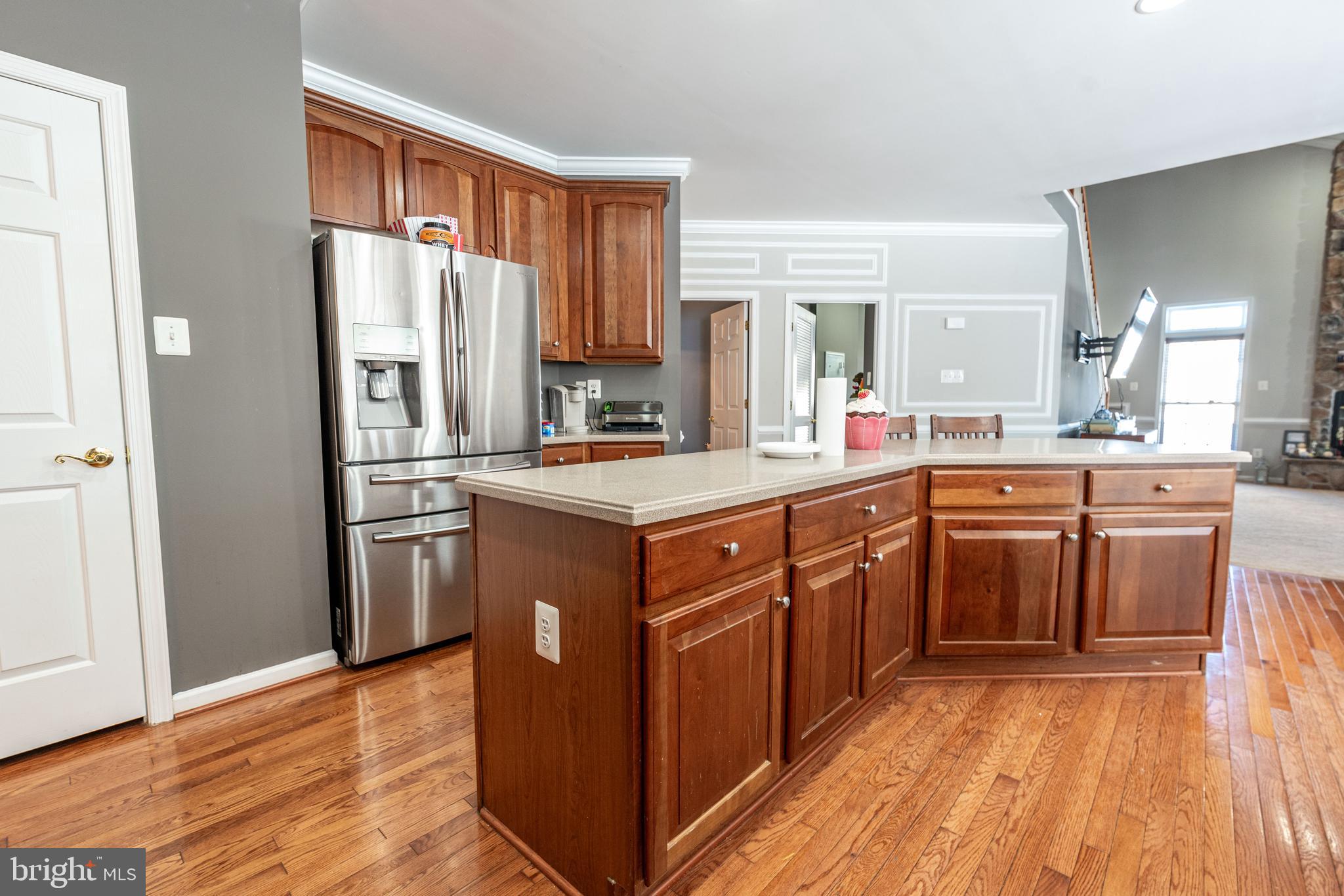 FOX RUN ESTATES - Residential