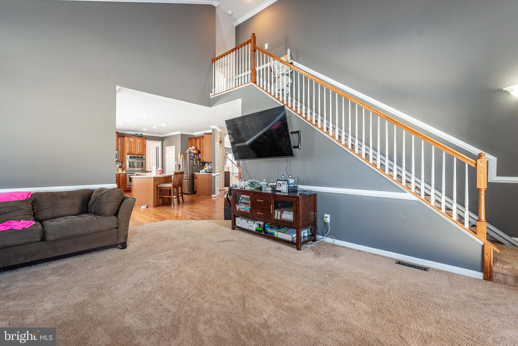 FOX RUN ESTATES - Residential