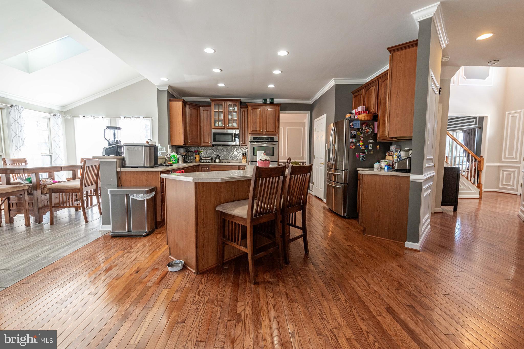 FOX RUN ESTATES - Residential