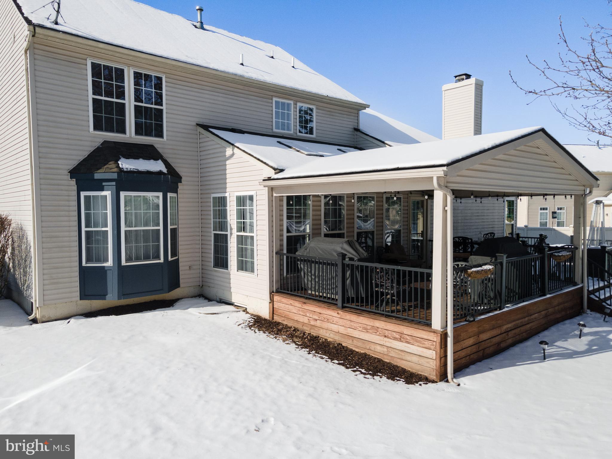 FOX RUN ESTATES - Residential