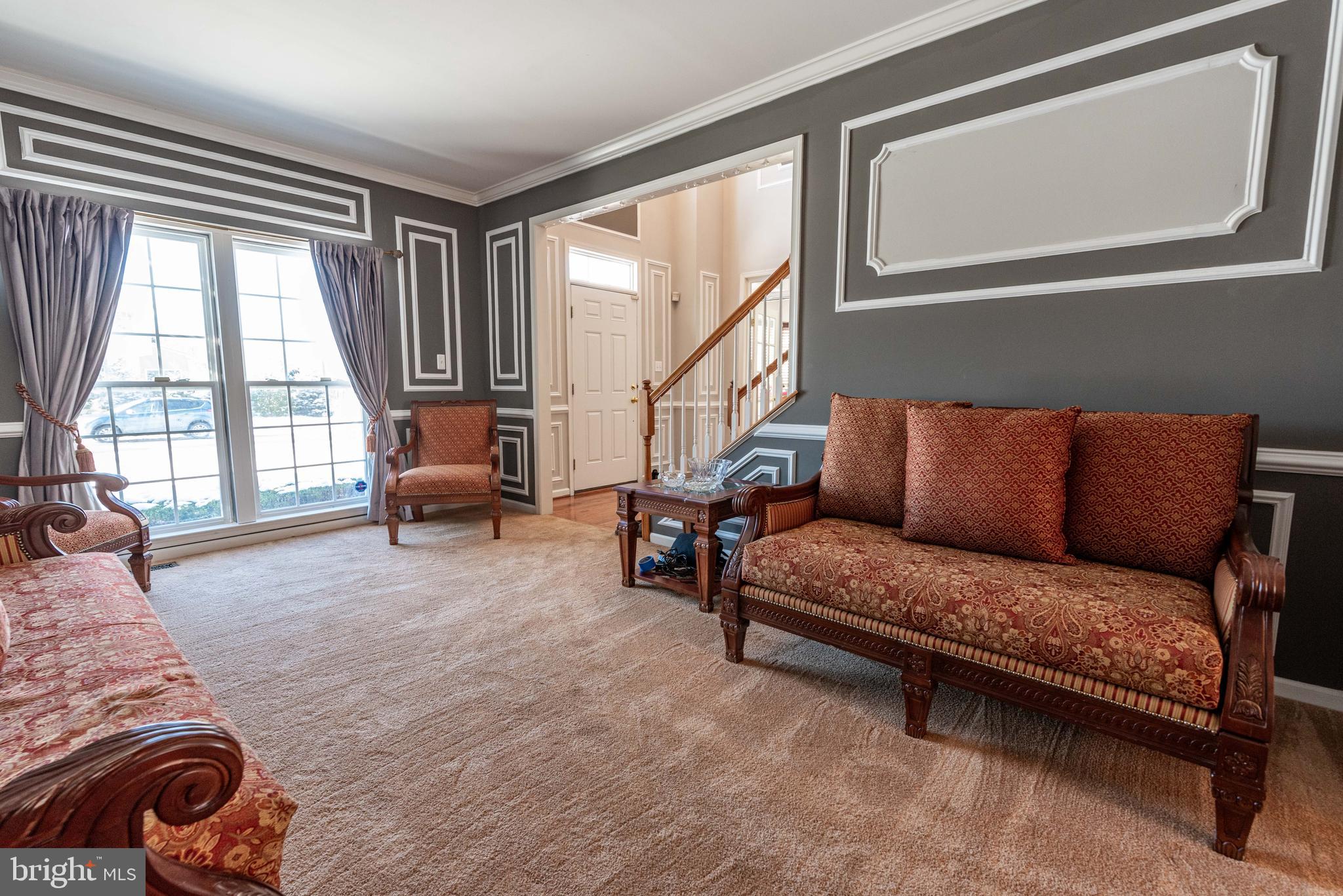 FOX RUN ESTATES - Residential