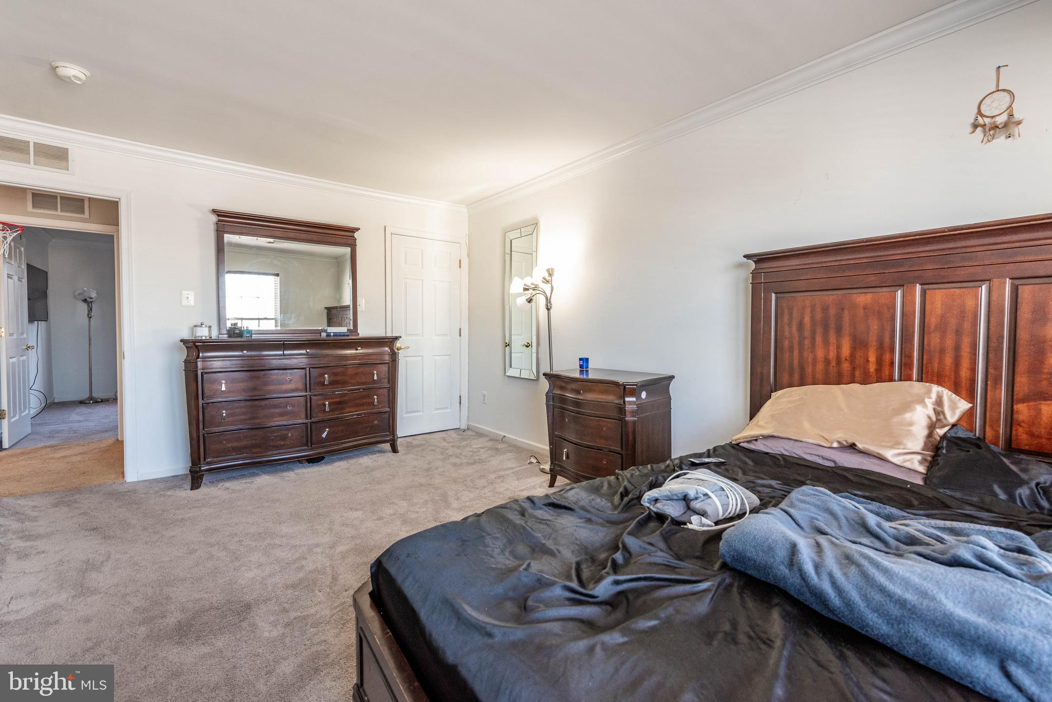FOX RUN ESTATES - Residential