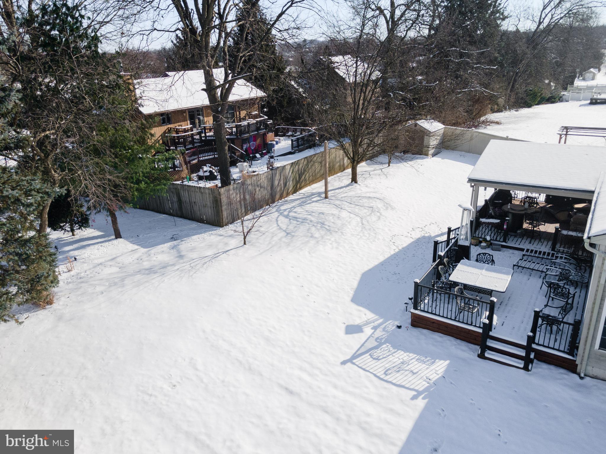 FOX RUN ESTATES - Residential