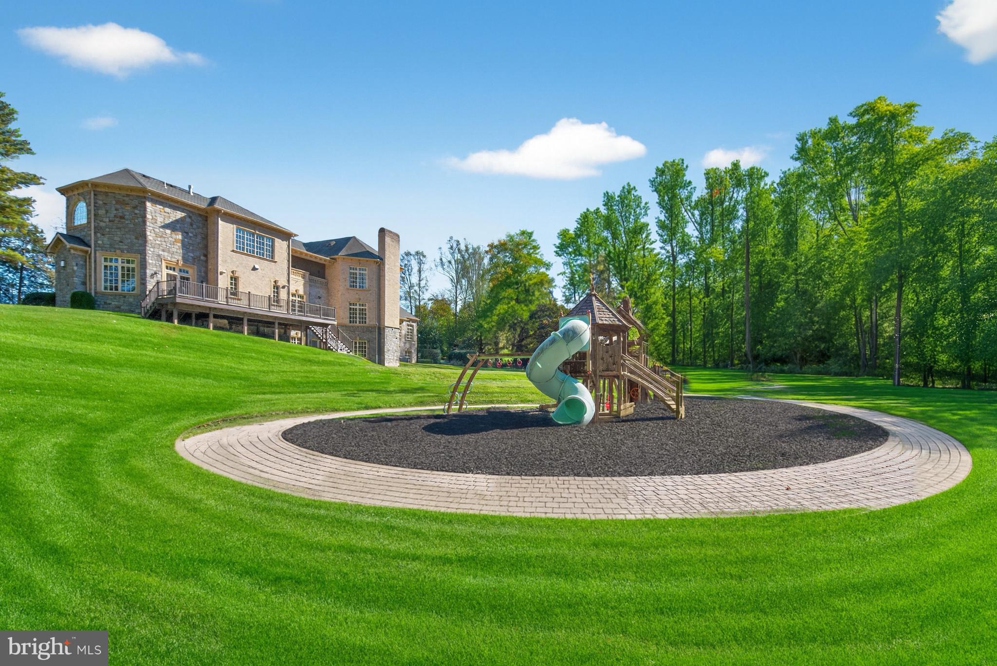 OLD UNION - Residential