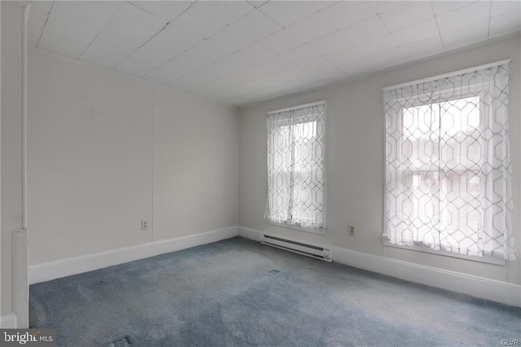 COALDALE - Residential