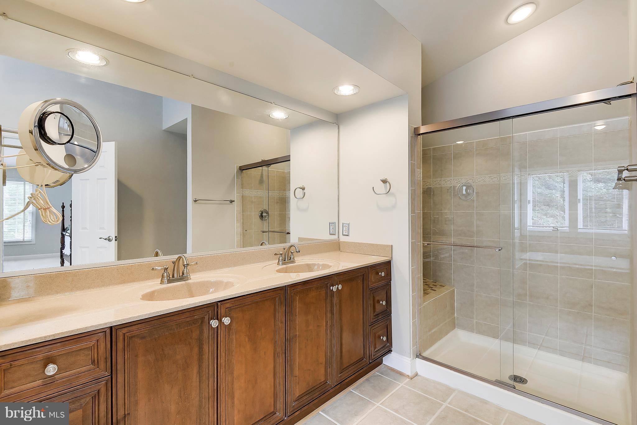 PLEASANT FOREST - Residential