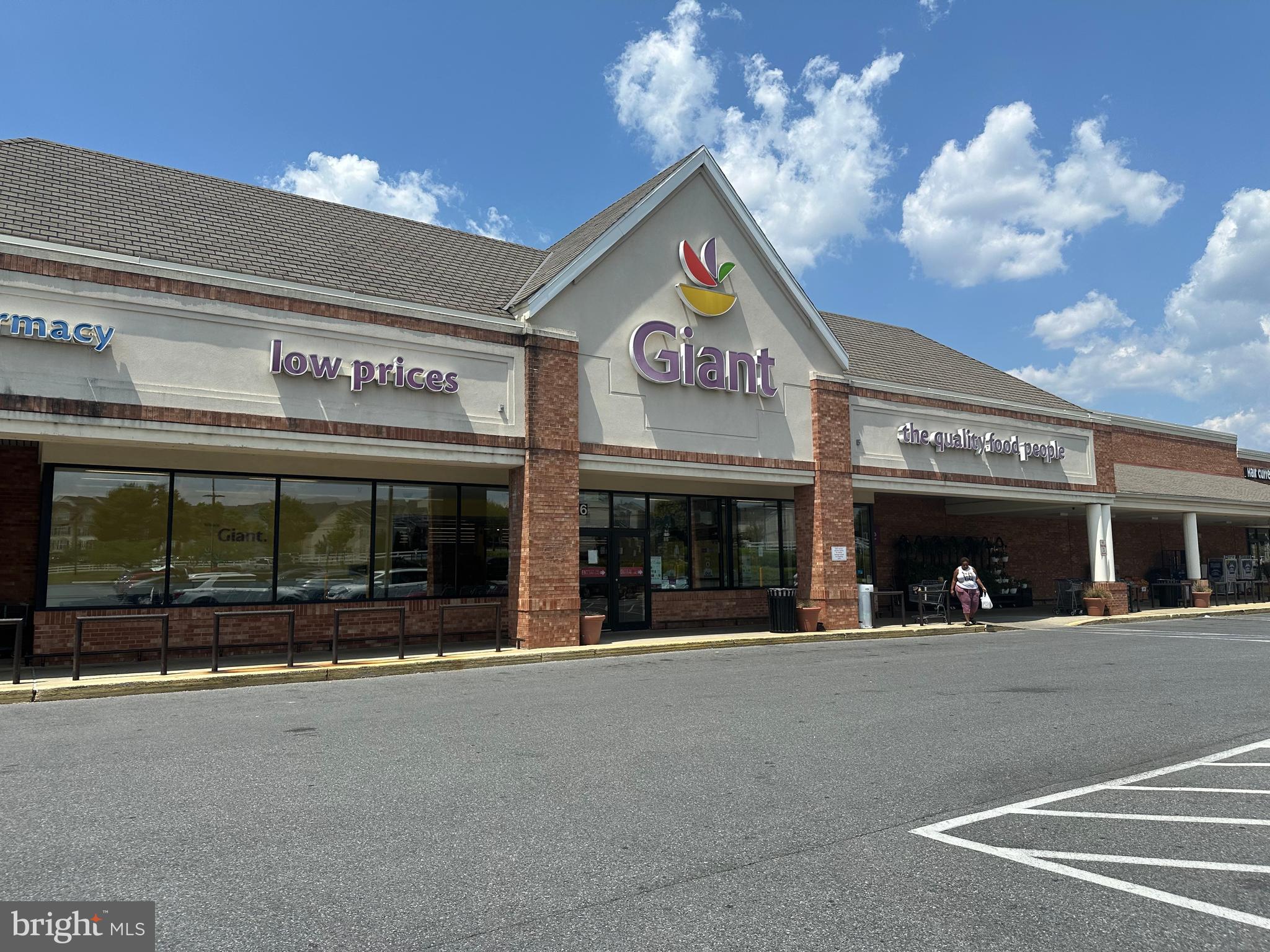 BALLENGER CROSSING - Residential