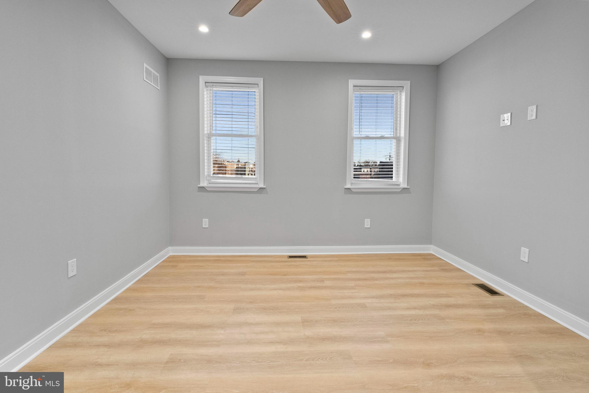 OLIVER - Residential