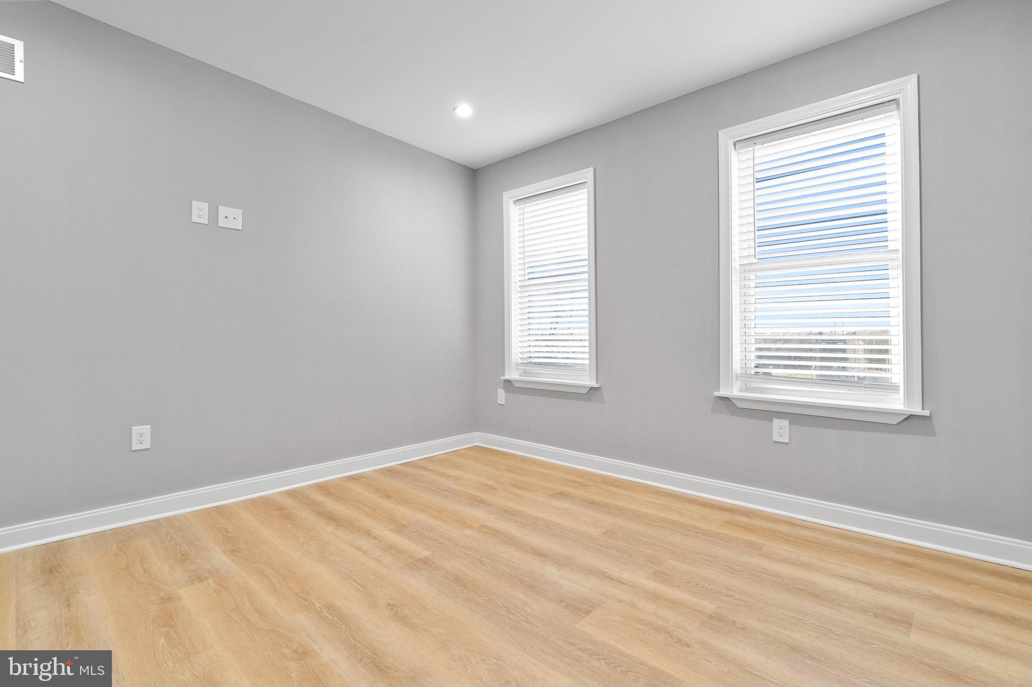 OLIVER - Residential