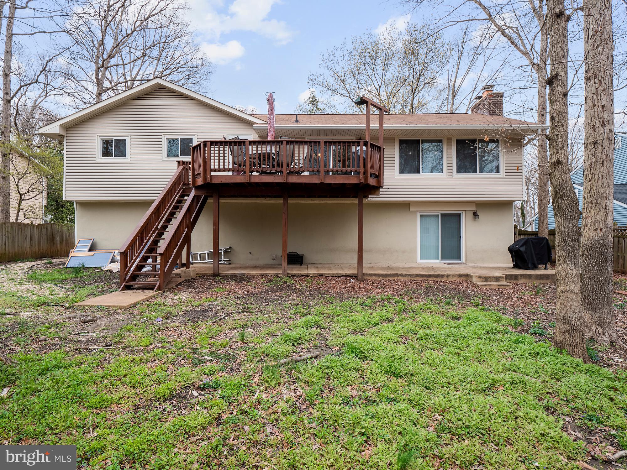 COUNTRY CLUB/LAKE MONTCLAIR - Residential