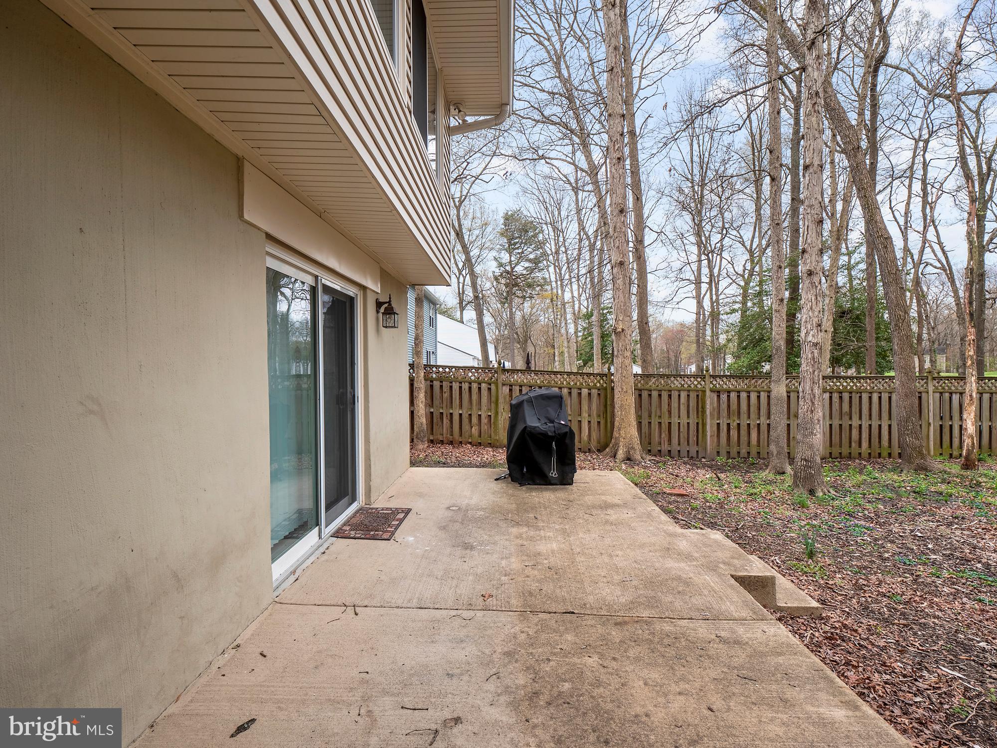 COUNTRY CLUB/LAKE MONTCLAIR - Residential