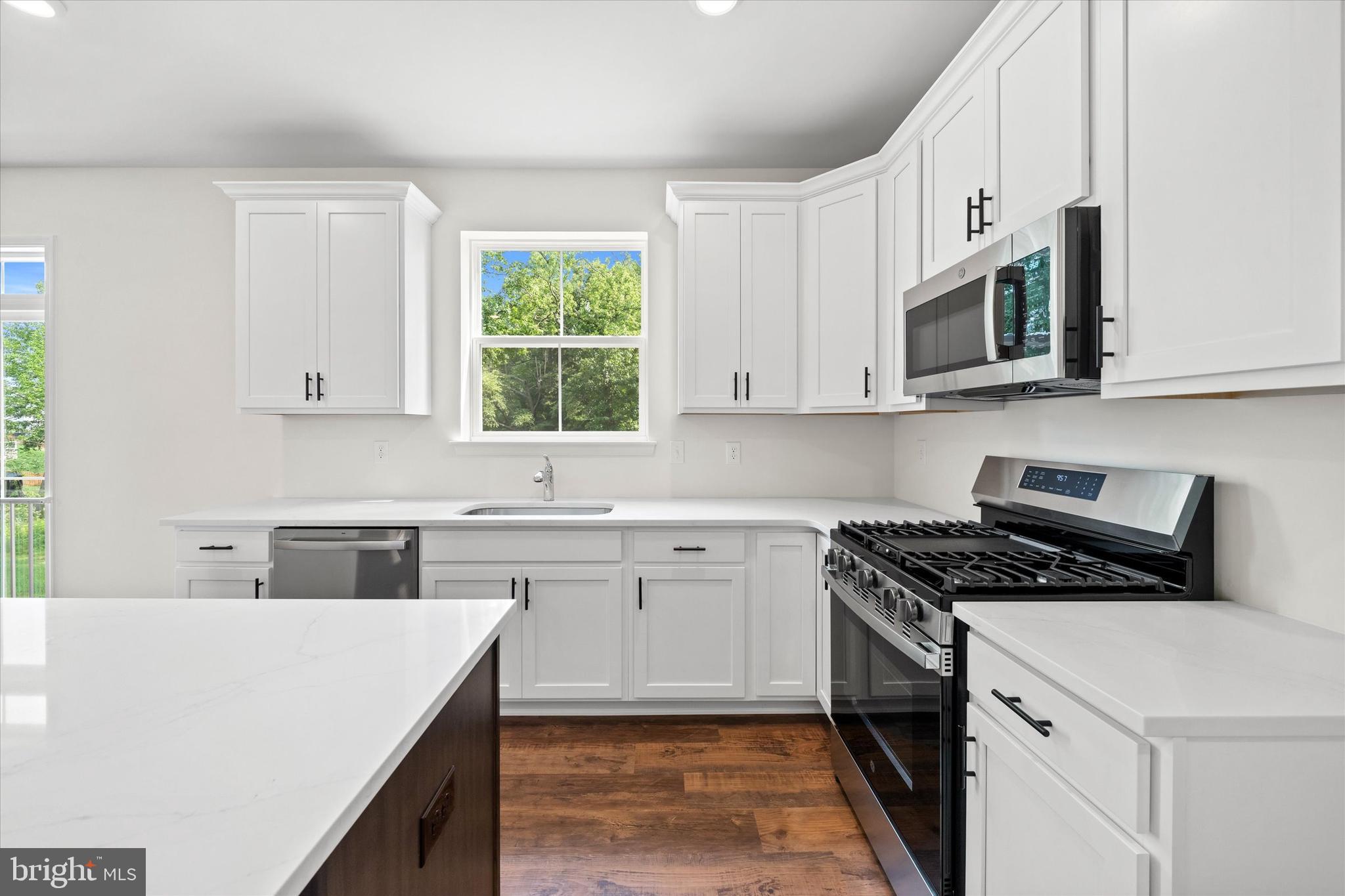 106 SOUTHALL COURT ABBOTT