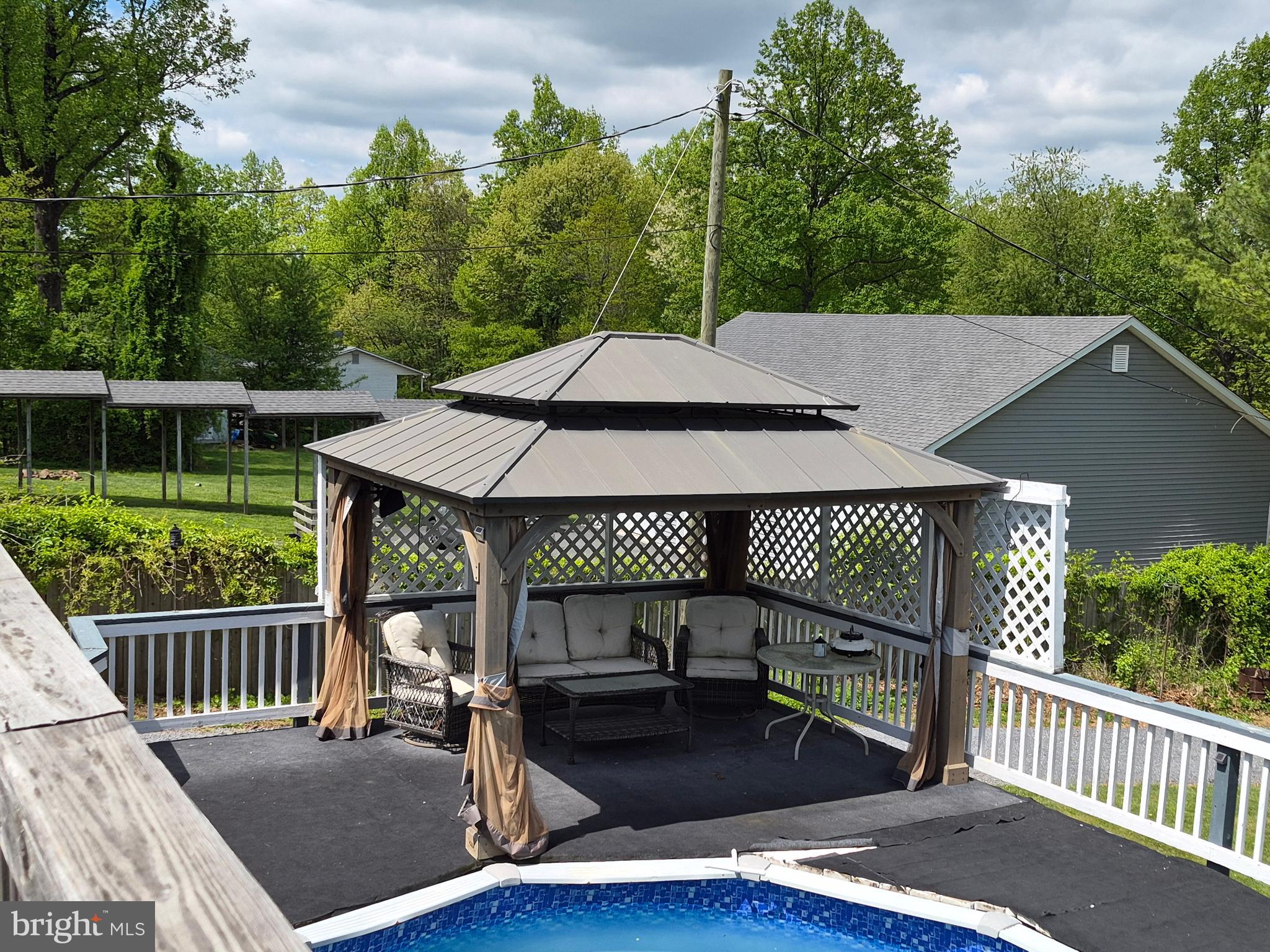 SKYLAND ESTATES - Residential