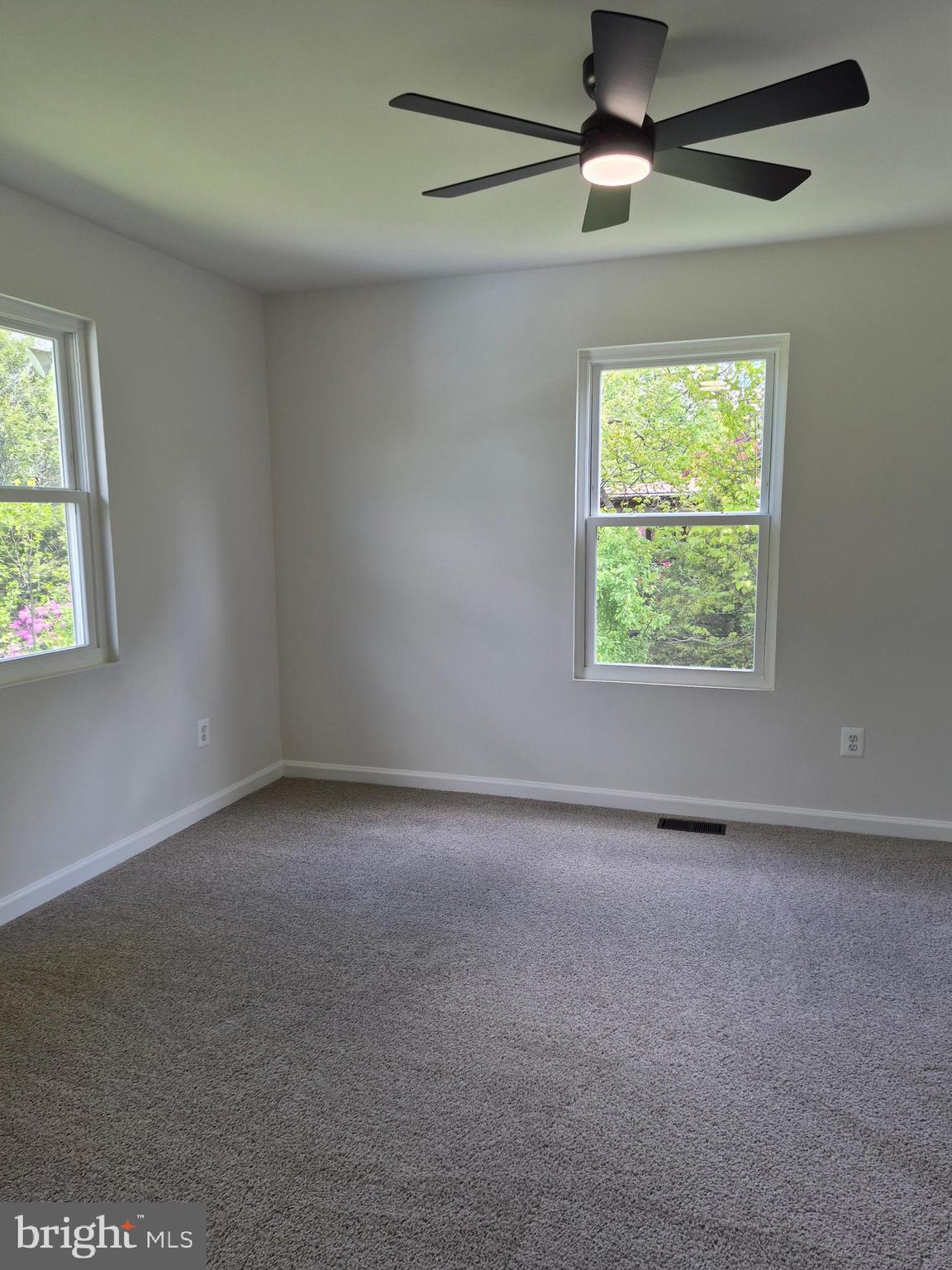 SKYLAND ESTATES - Residential