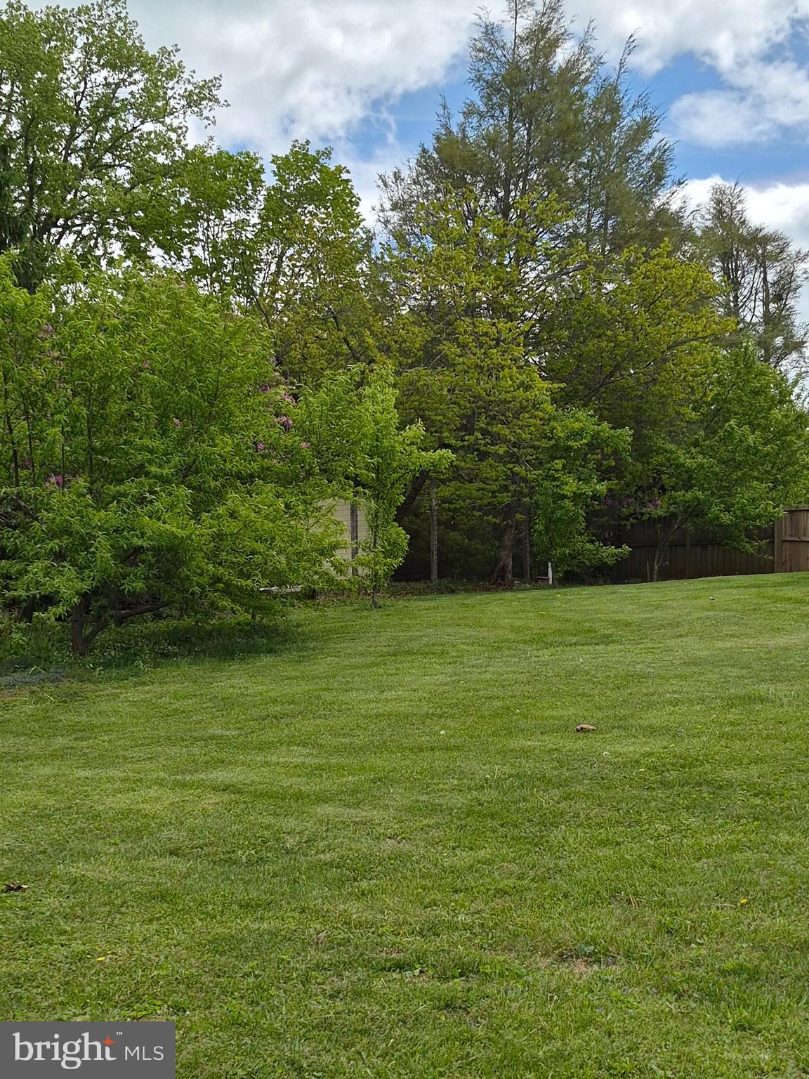 SKYLAND ESTATES - Residential
