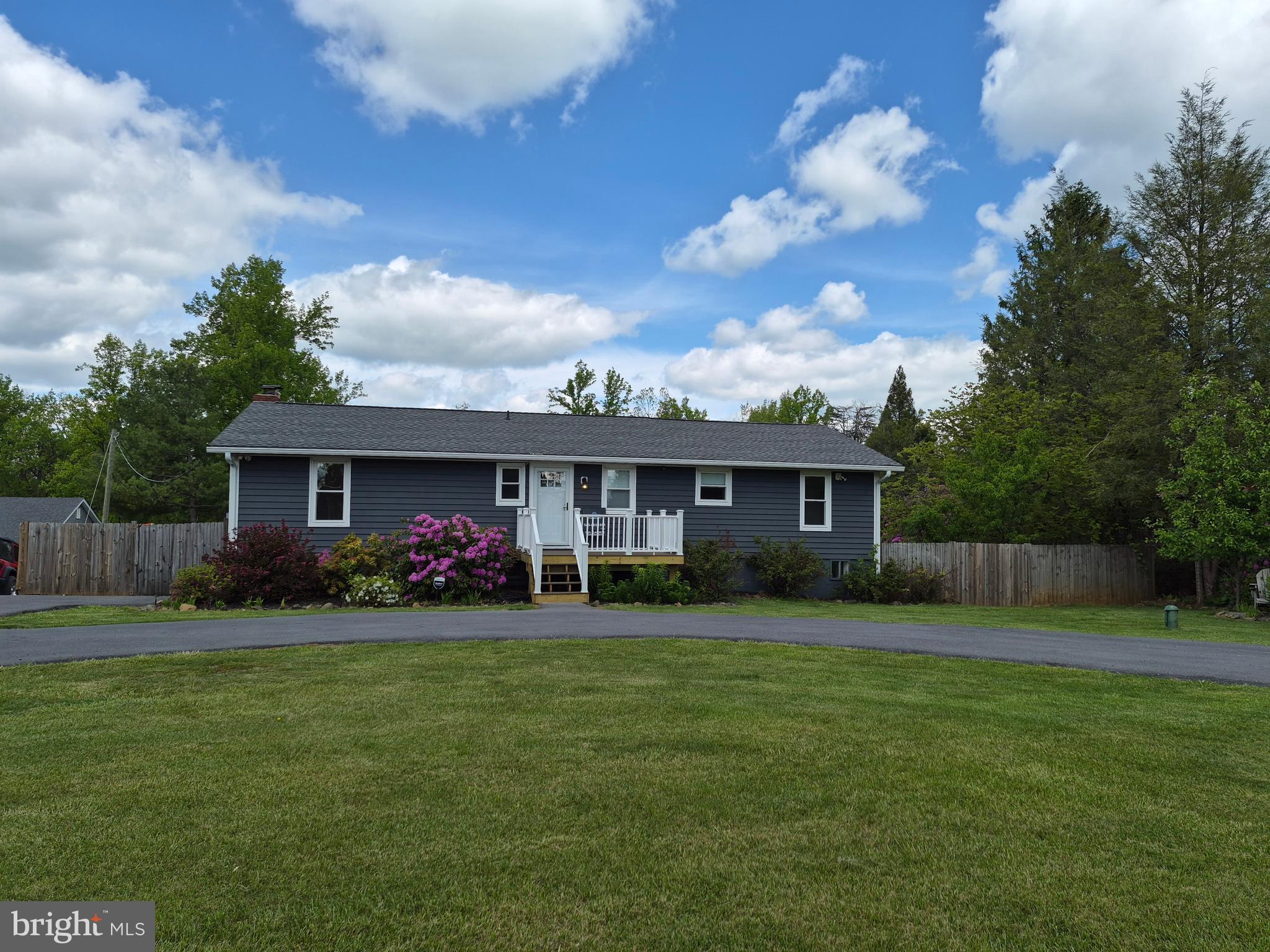 SKYLAND ESTATES - Residential