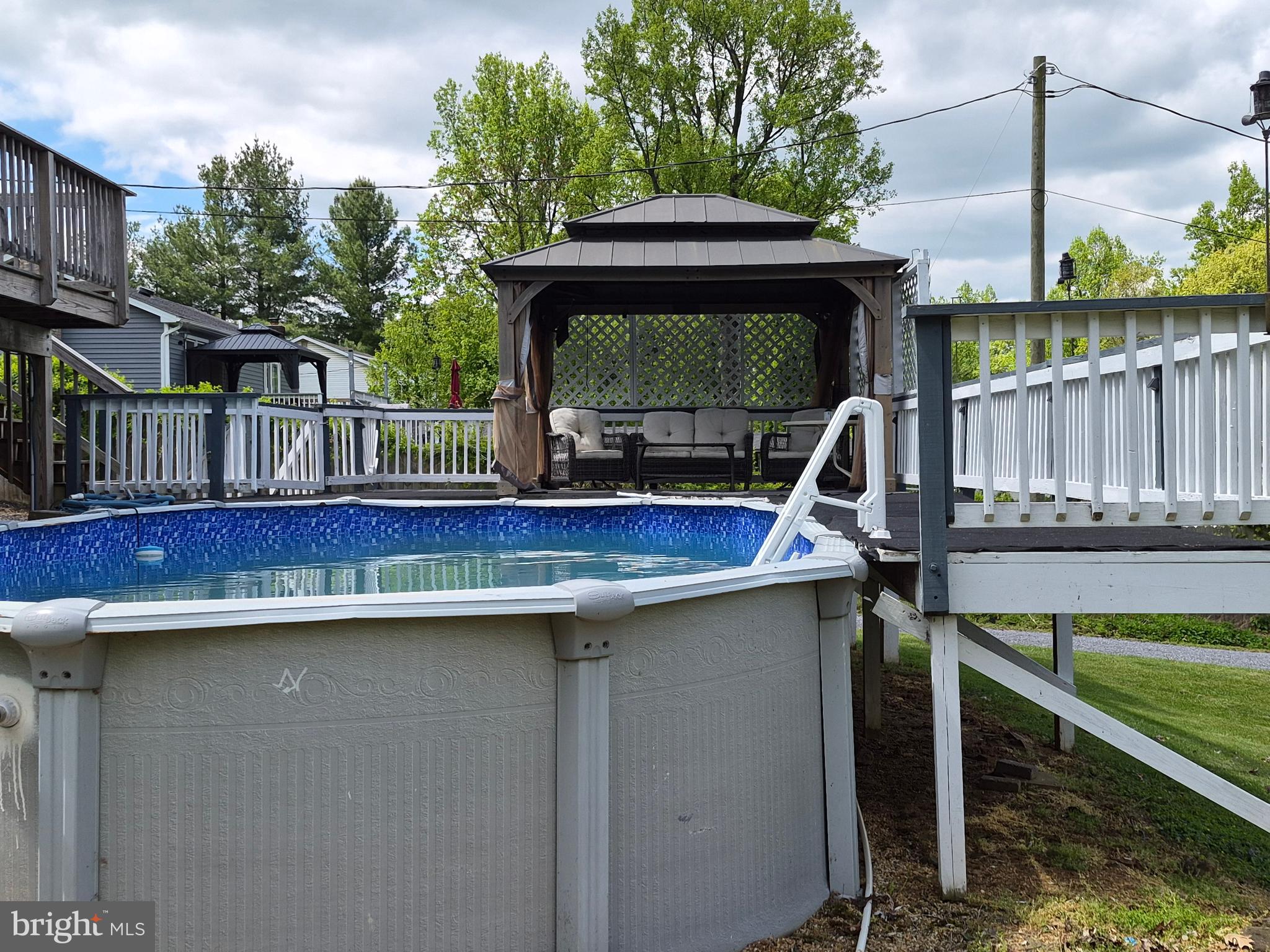 SKYLAND ESTATES - Residential