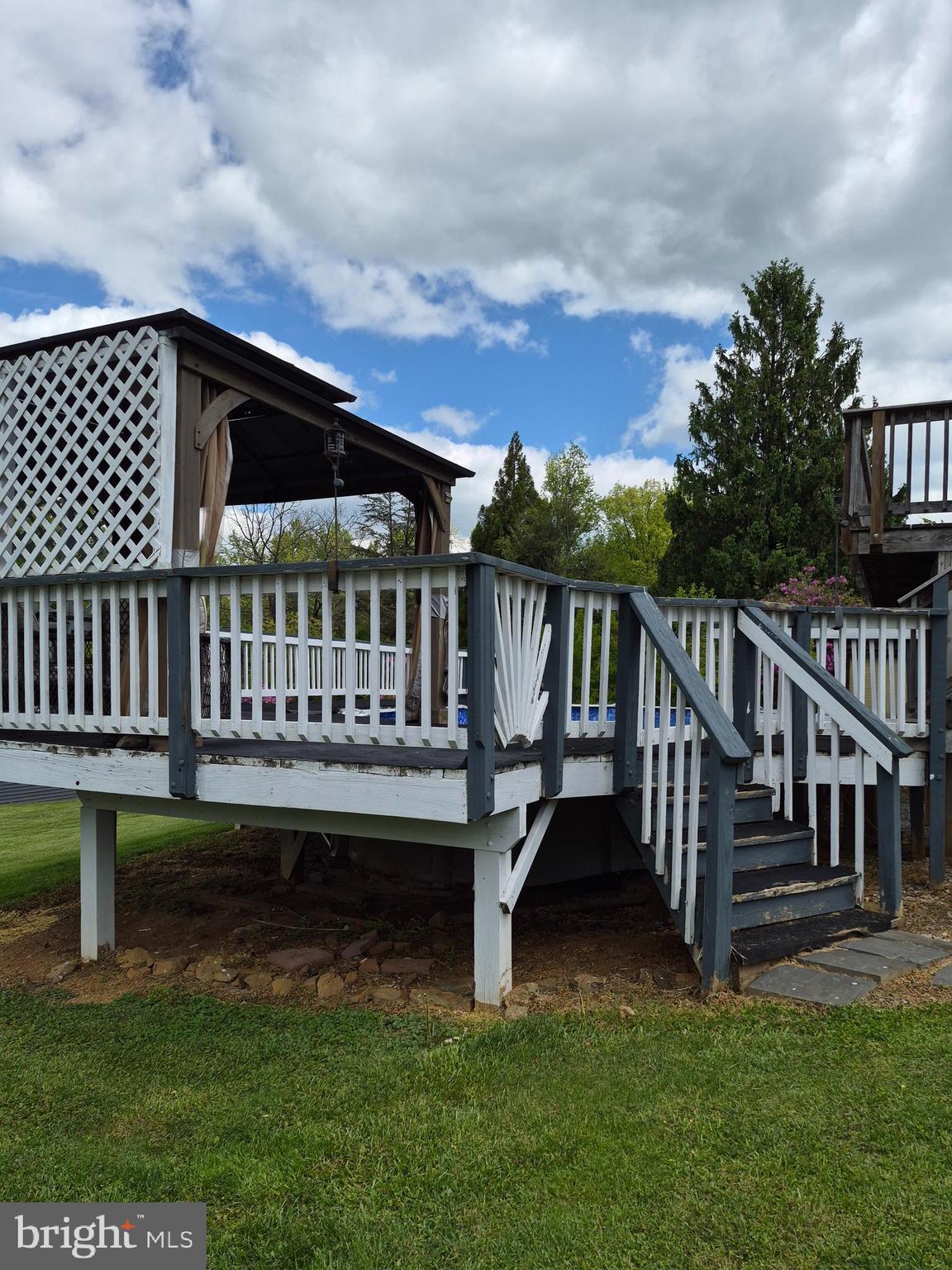 SKYLAND ESTATES - Residential
