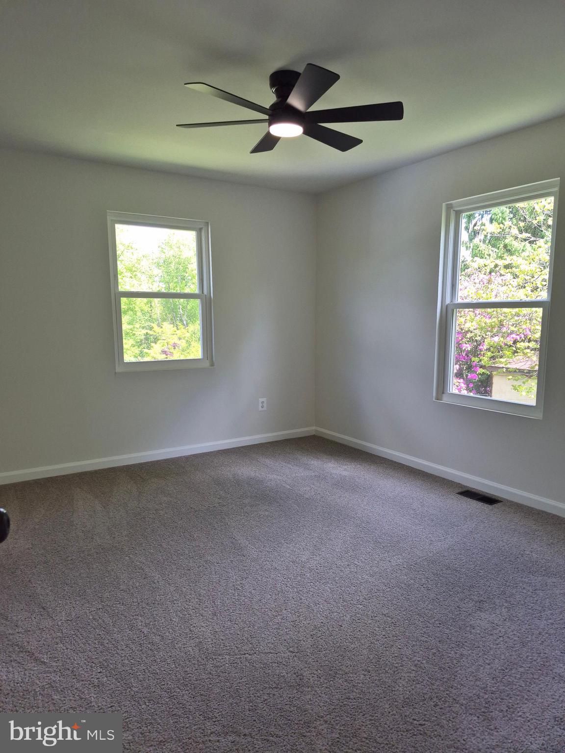 SKYLAND ESTATES - Residential