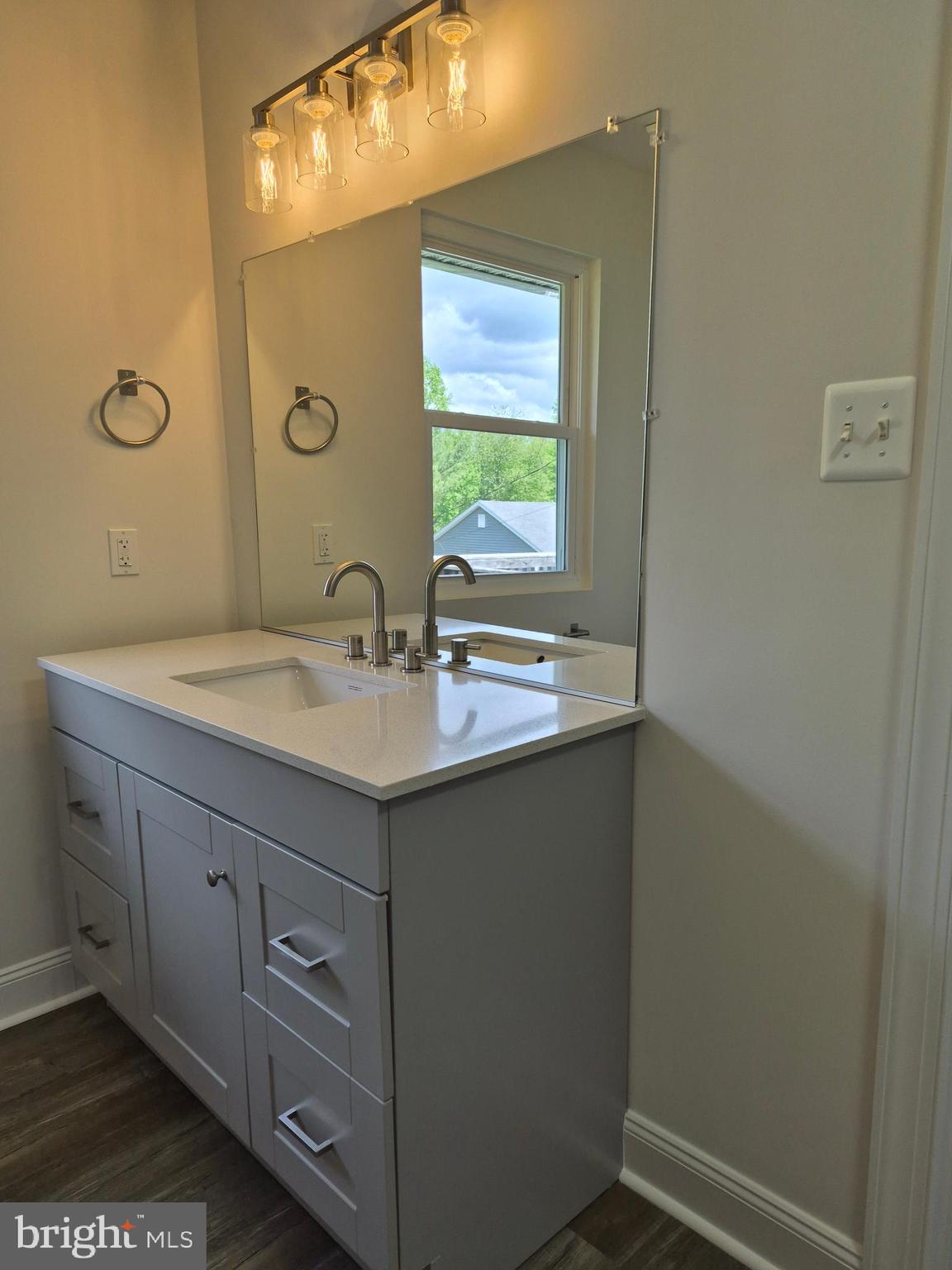 SKYLAND ESTATES - Residential