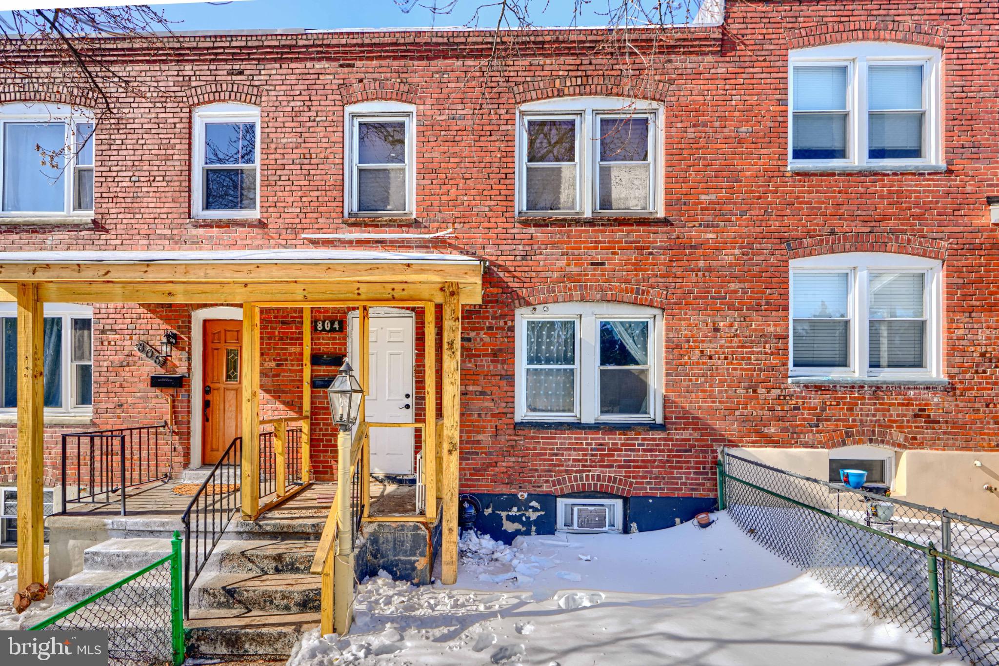 GREEKTOWN - Residential Income