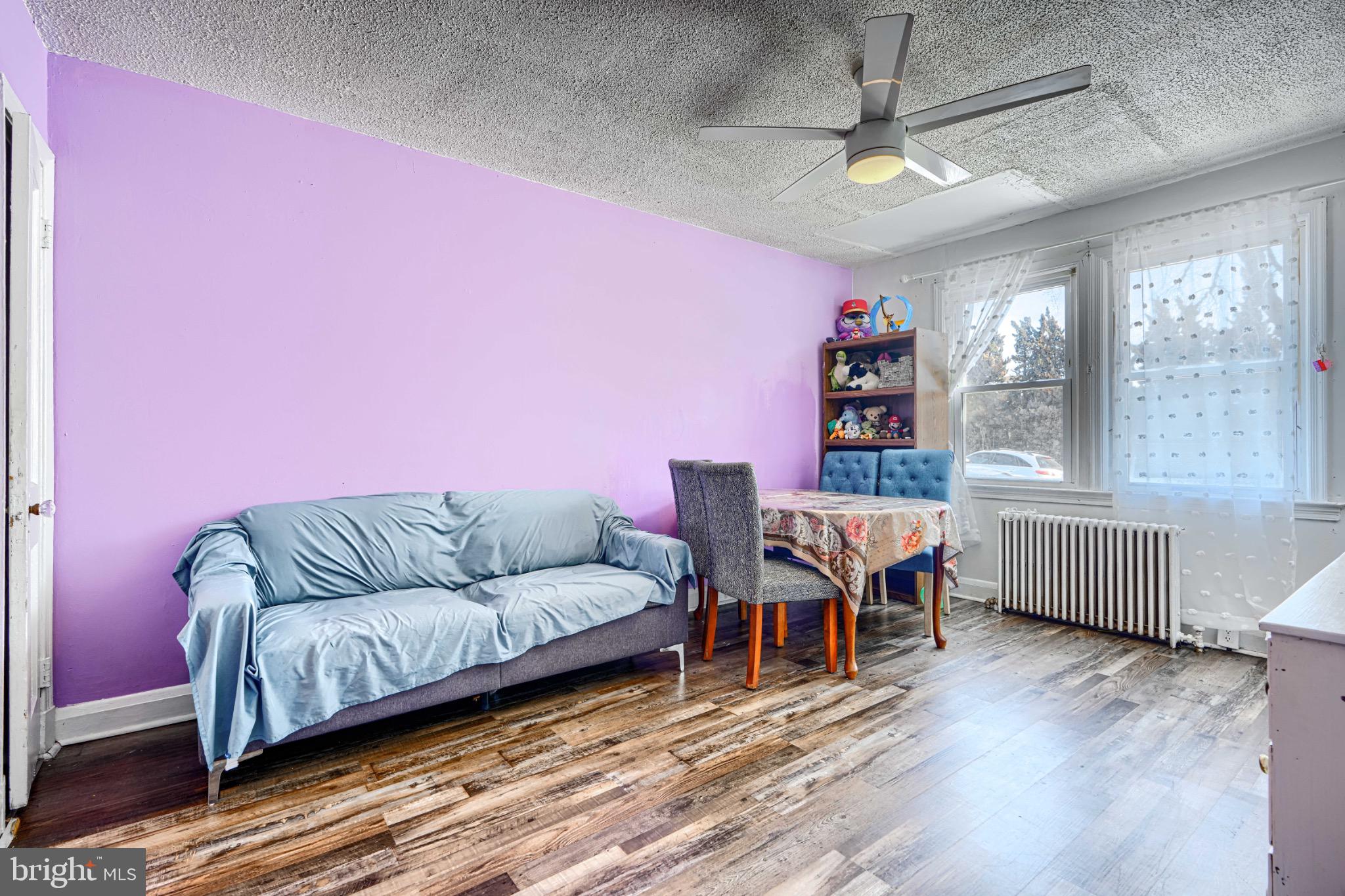 GREEKTOWN - Residential Income