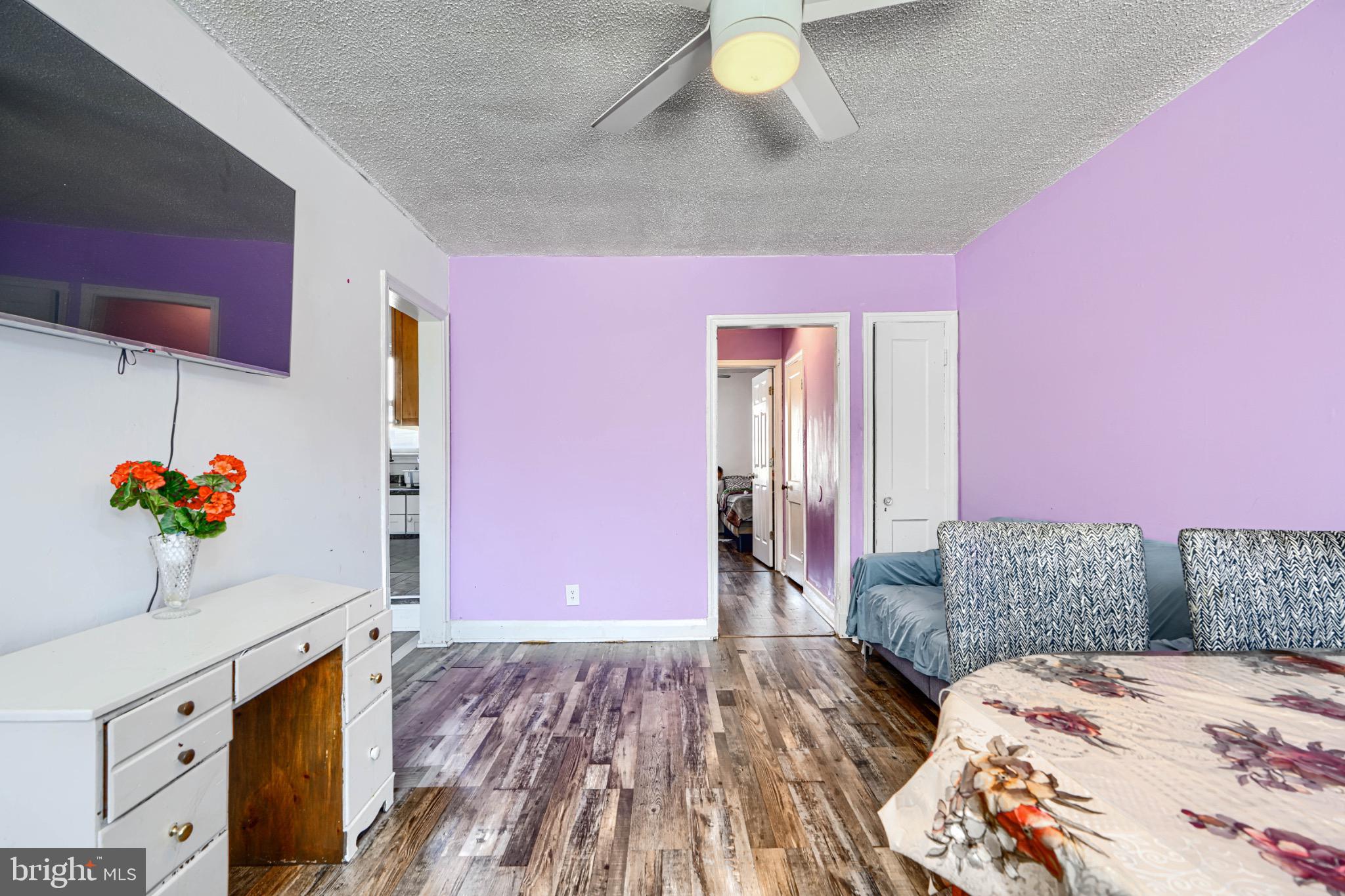 GREEKTOWN - Residential Income