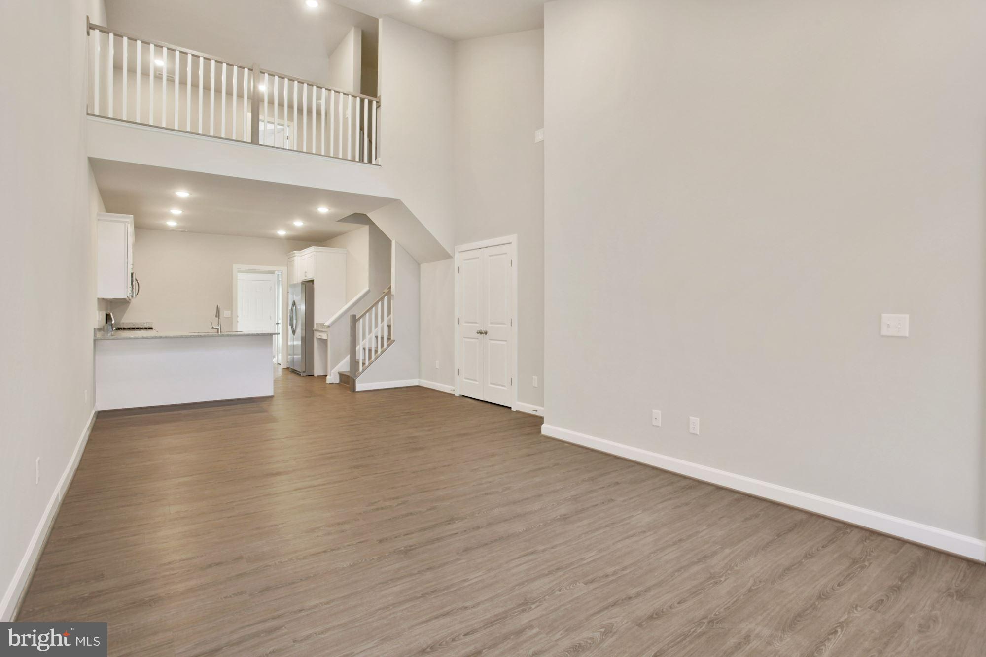 VILLAS AT SALEM CHURCH - Residential Lease