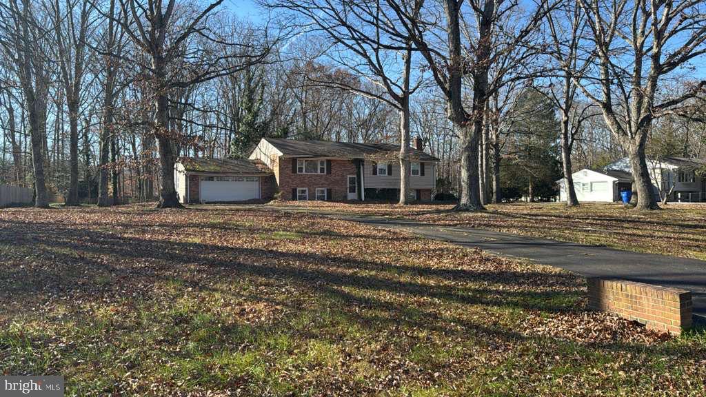 3663 BROOKWOOD DRIVE