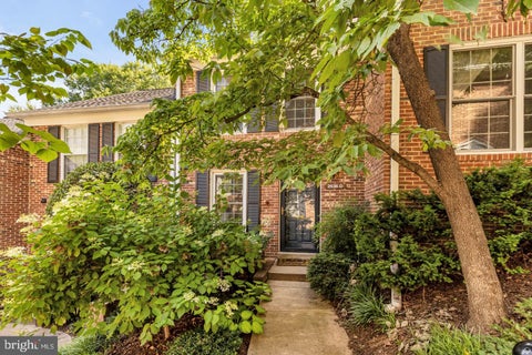 Townhouse For Rent - 2536 S Walter Reed Drive #D<br/> Arlington County, ARLINGTON, VA 22206