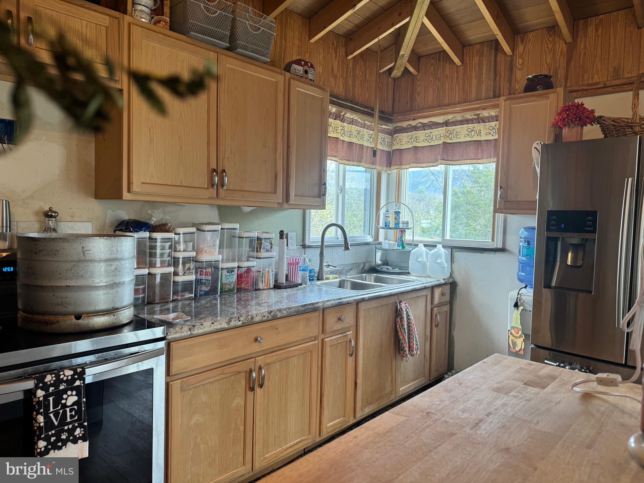 CEDAR RUN - Residential